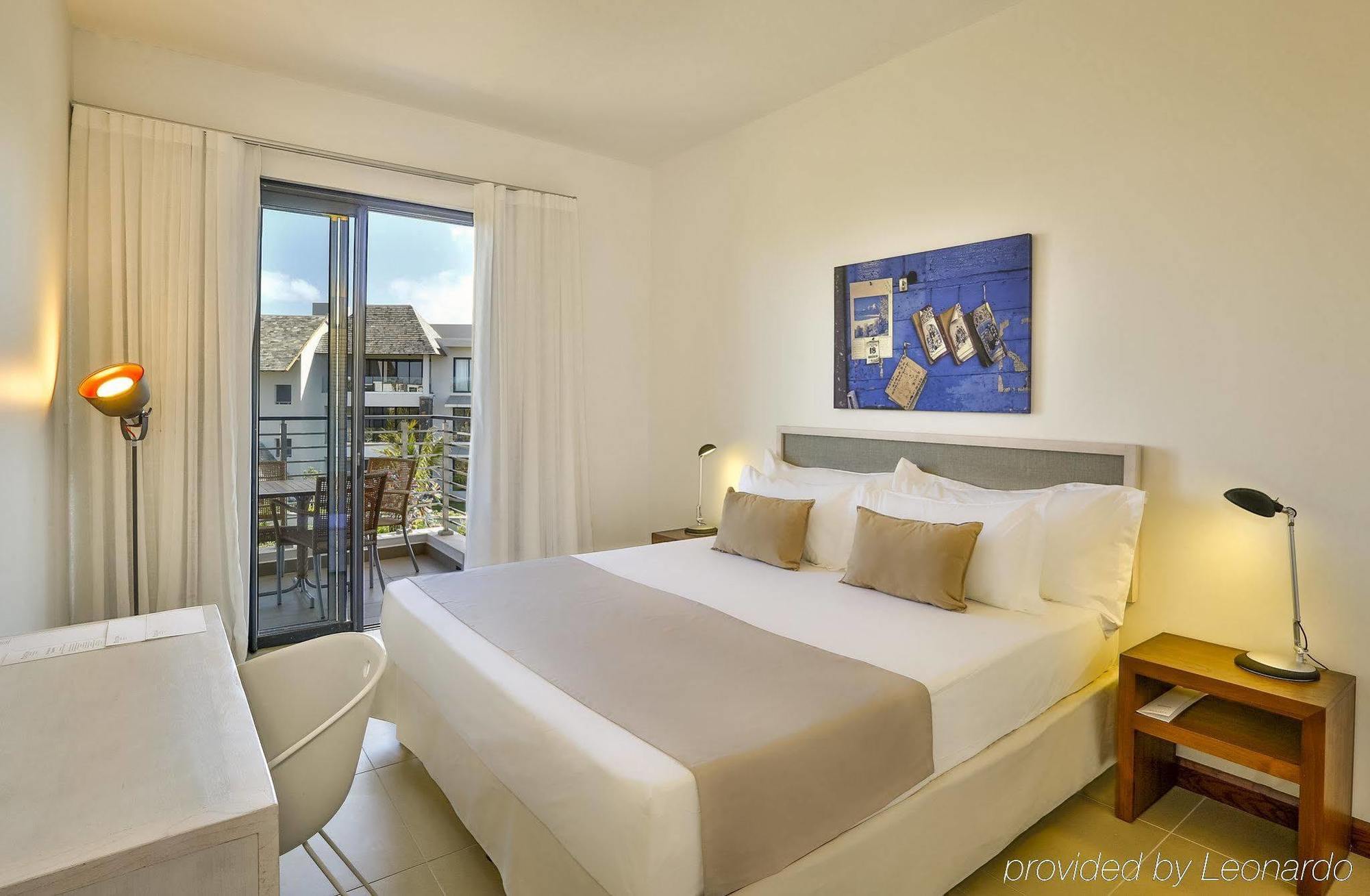Radisson Blu Azuri & Hotel