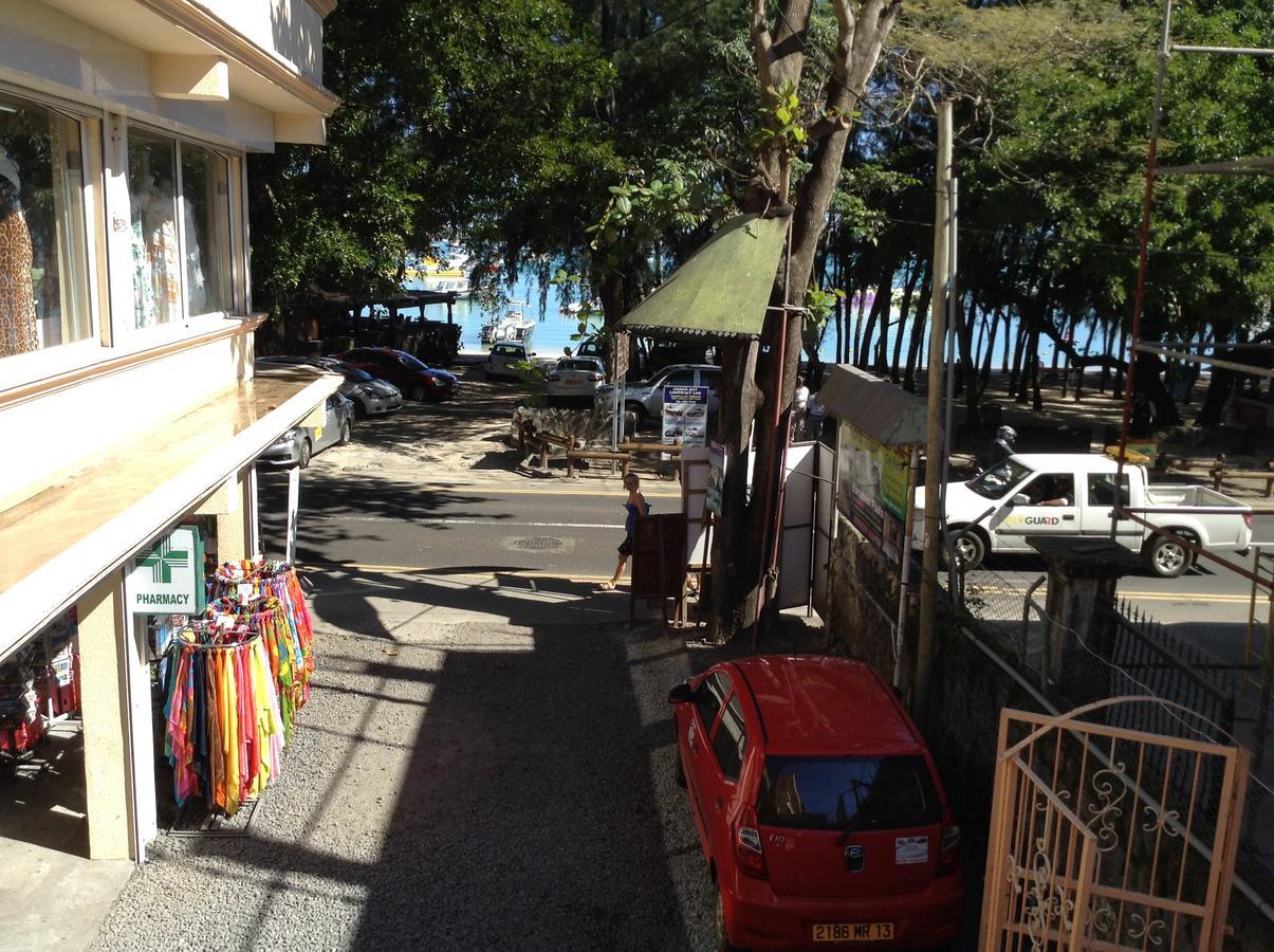 Apartment Ebrahim Flats - Grand Baie Beach Grand Baie