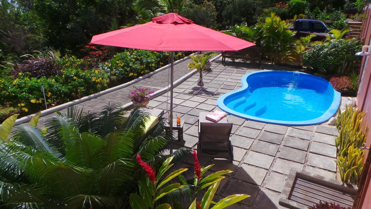 La Giraudiere Bed & Breakfast 3*