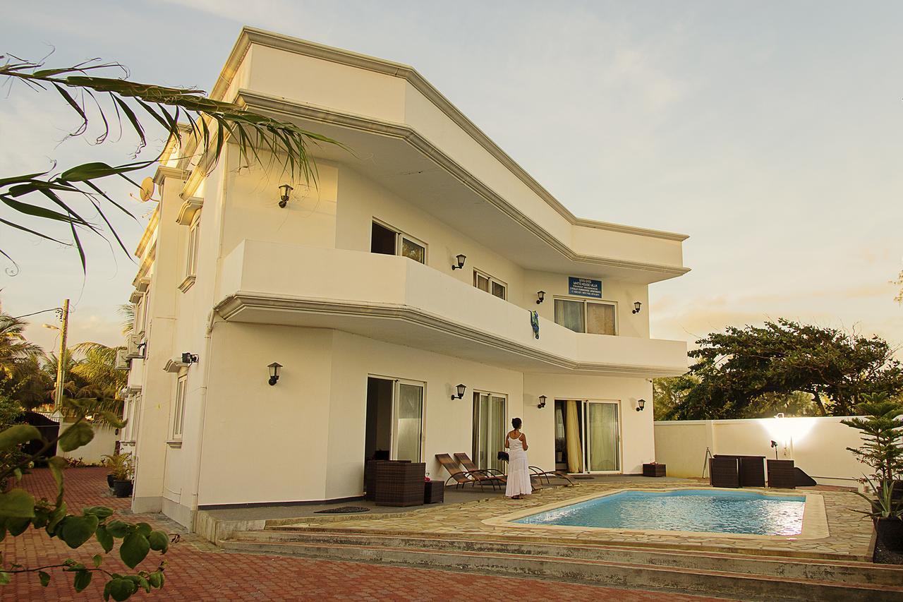 Holiday home Gris Gris Whitehouse Souillac