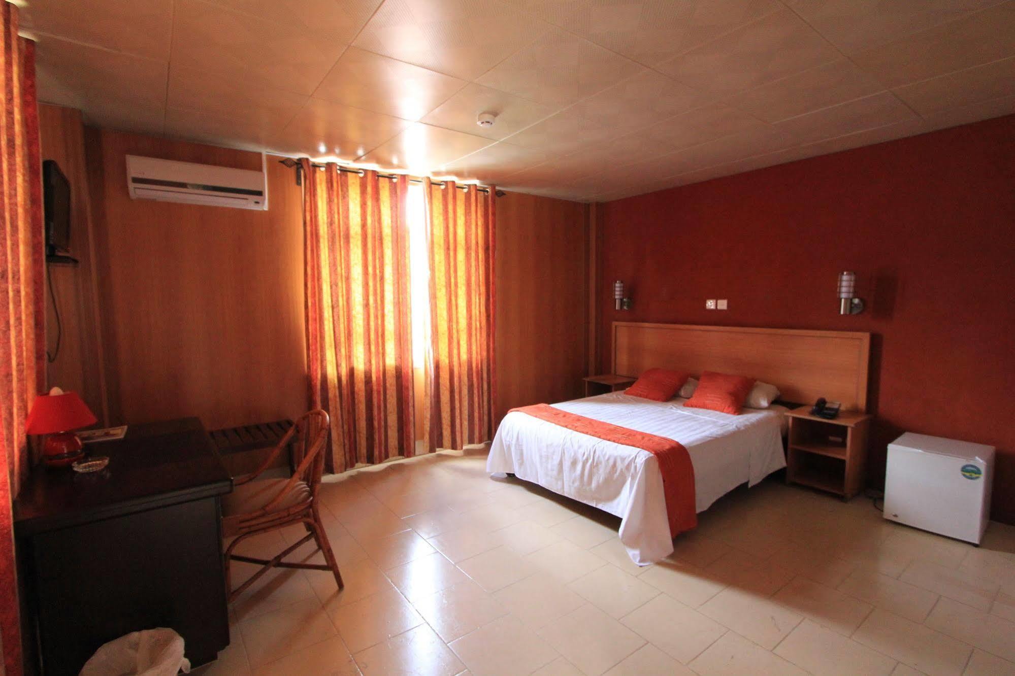 Hotel Champ De Mars Port Louis
