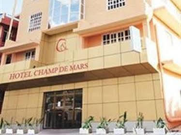 Champ De Mars