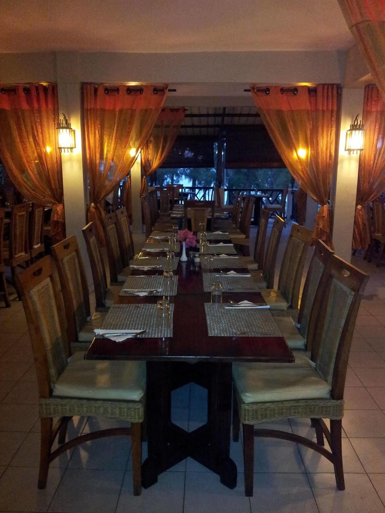 Le Grand Bleu 3*