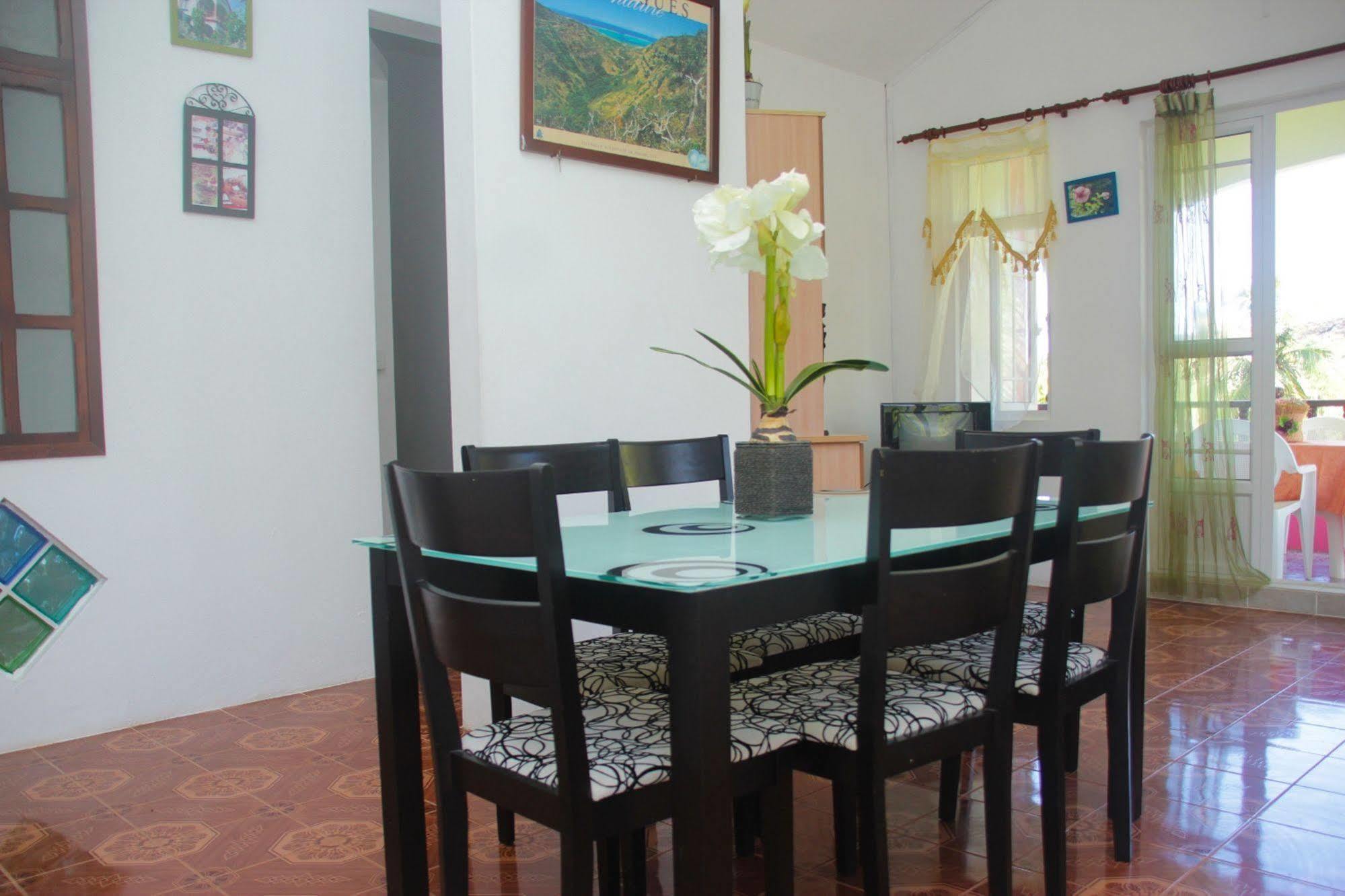 La Allamanda Guest house