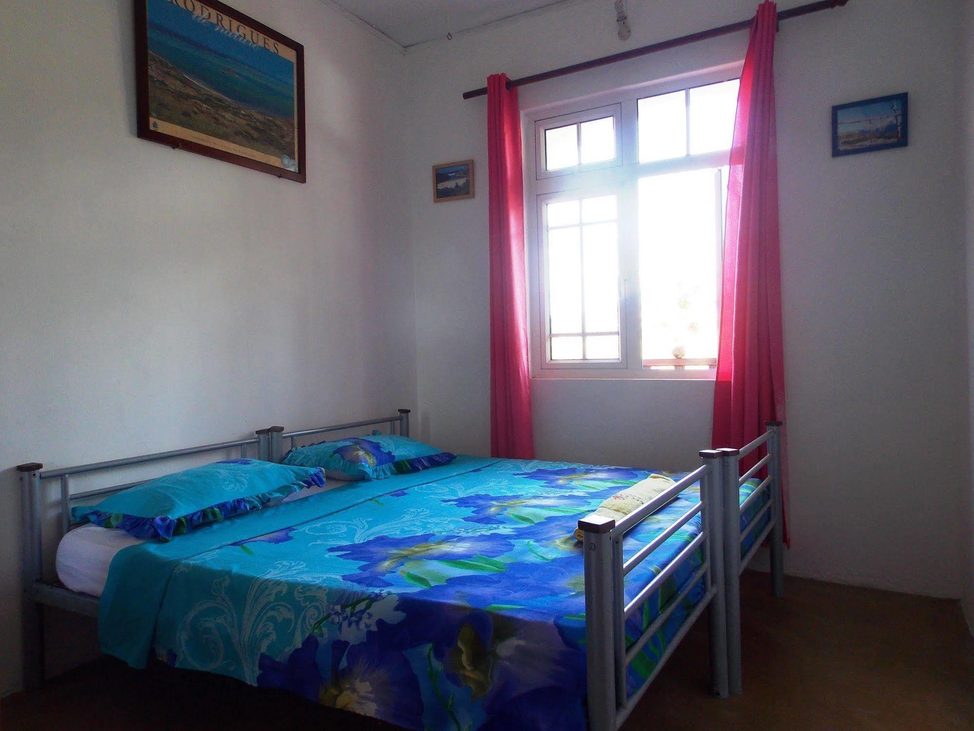 La Allamanda Guest house