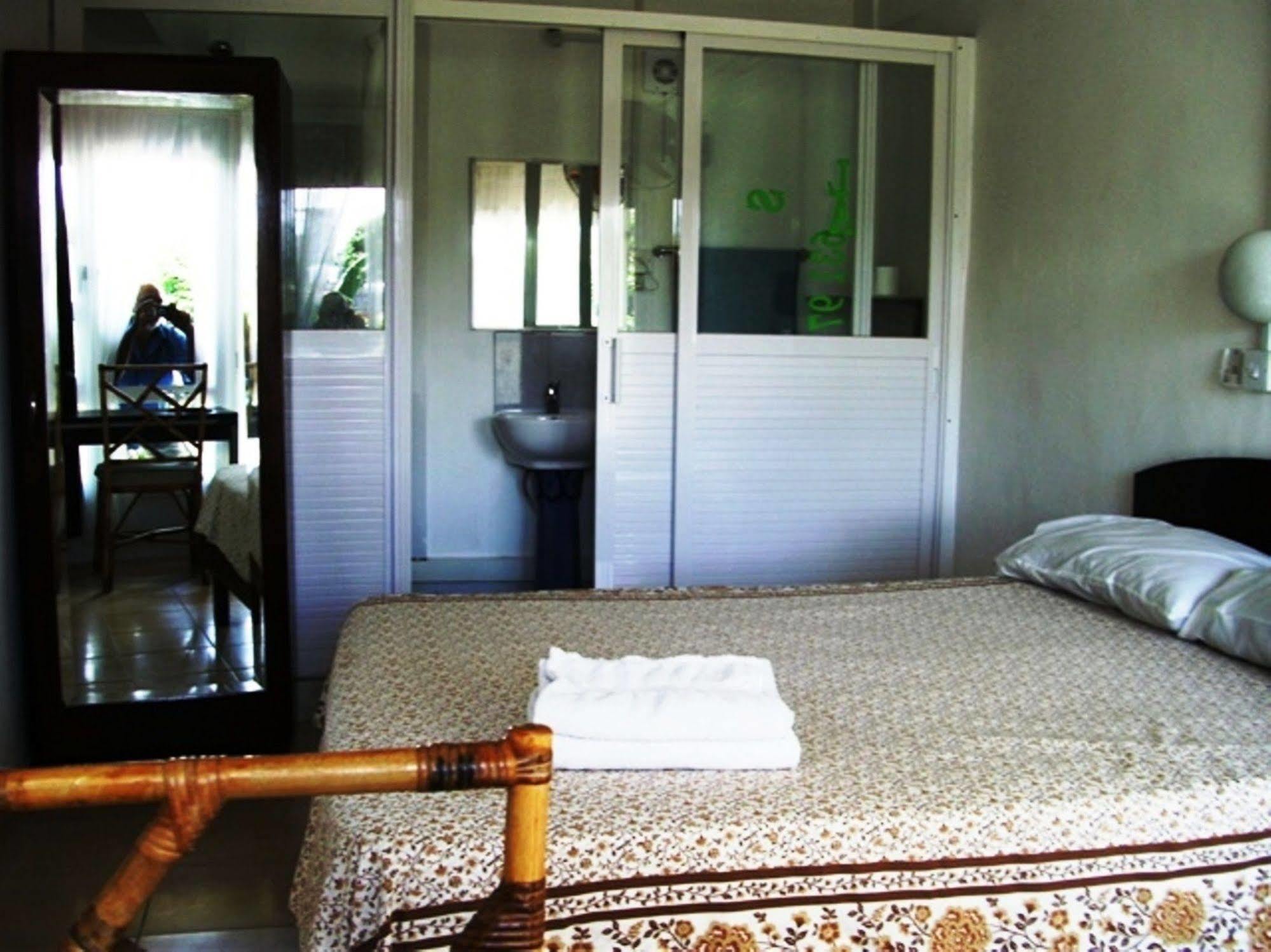 Le Saladier Guest house Mahebourg