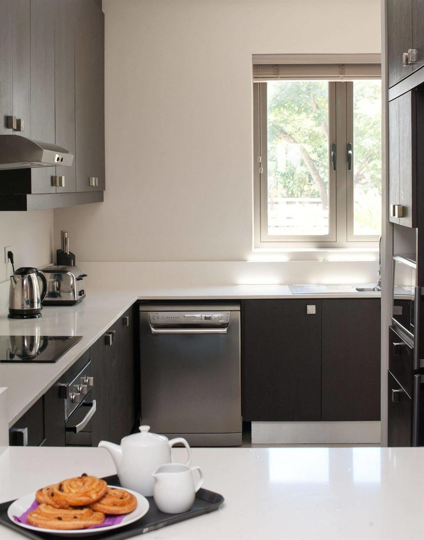 Apartment La By Horizon Holidays *