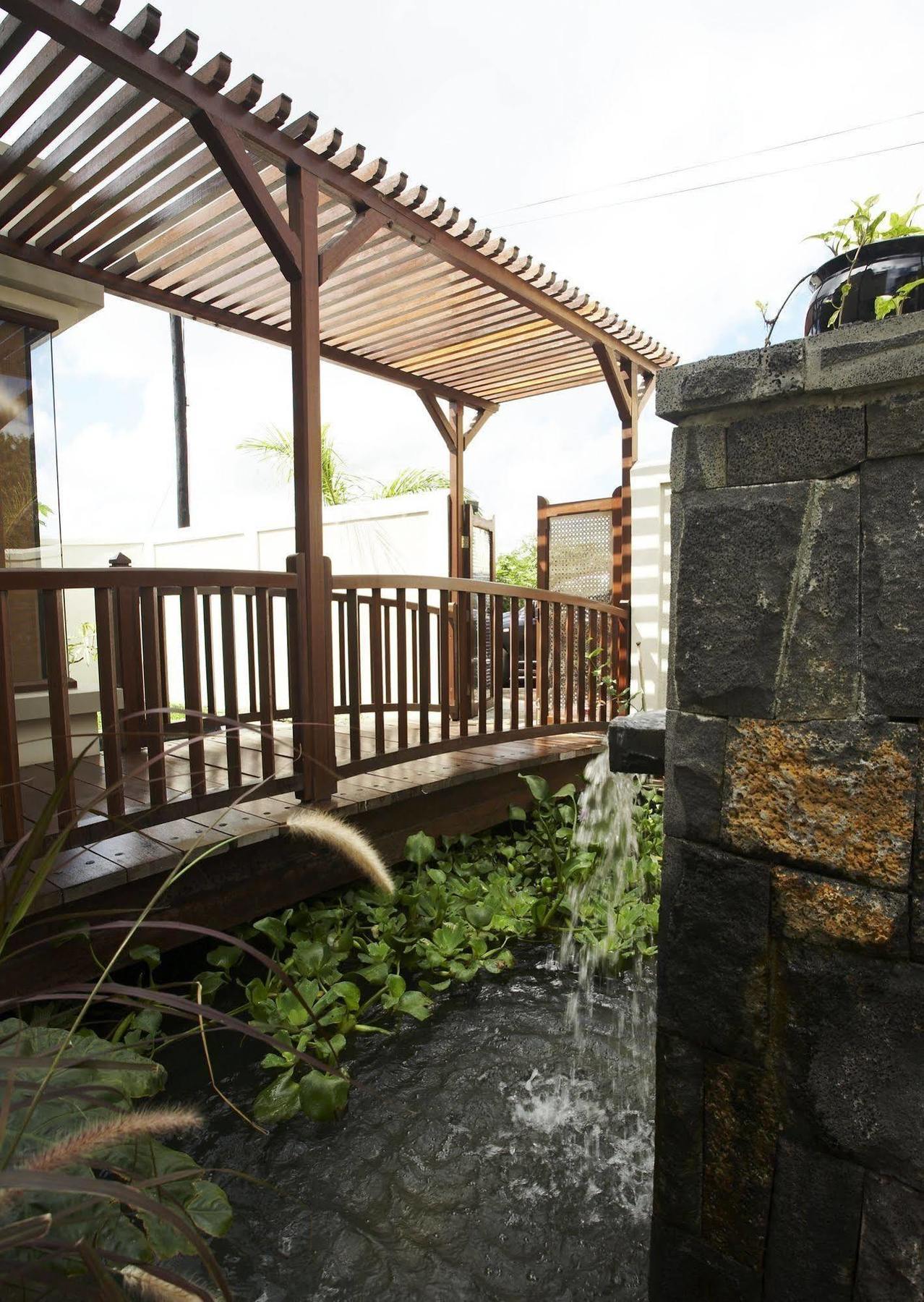 Aparthotel Grand Bay Suites