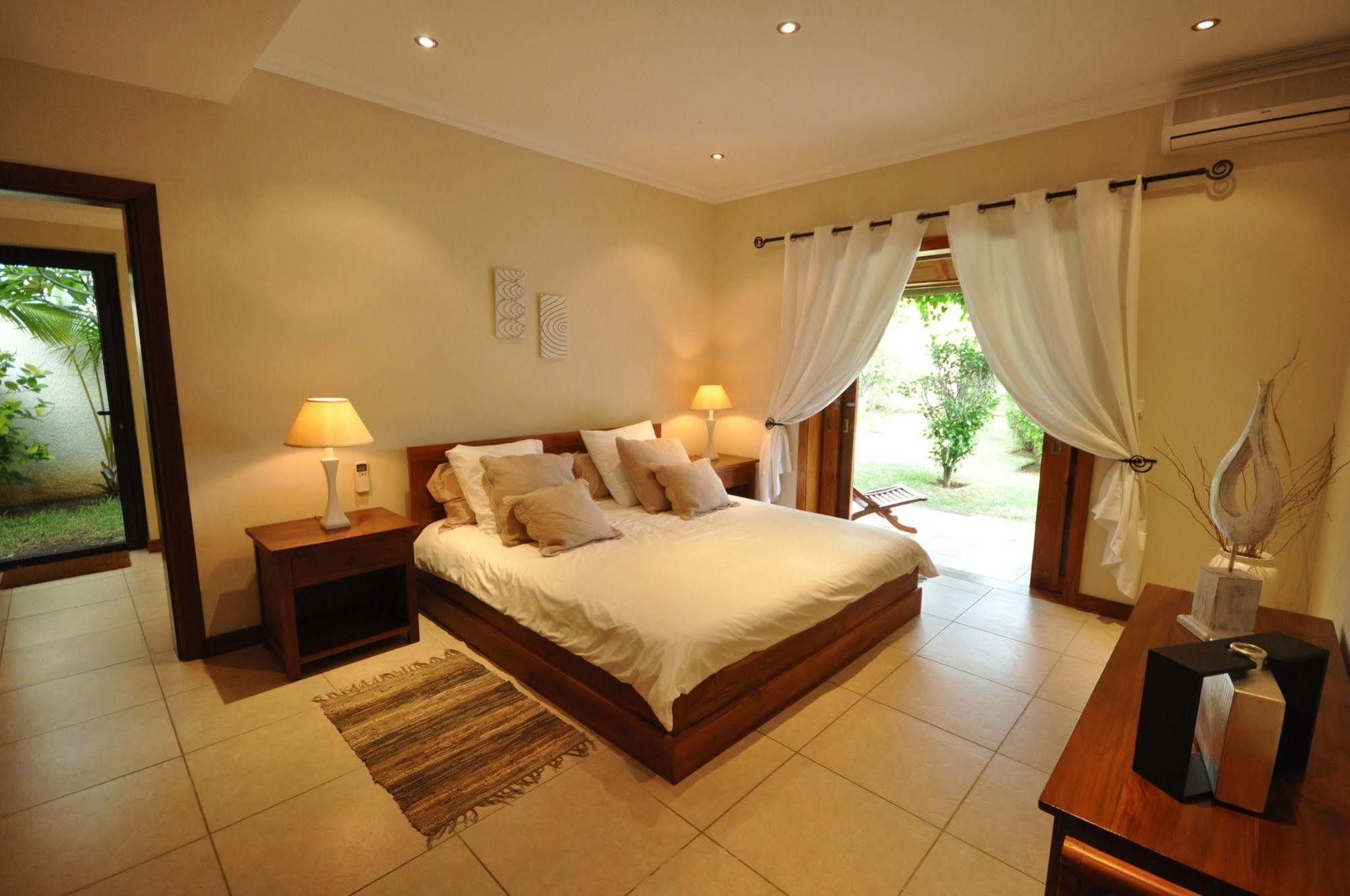 Villa Oasis Villas *