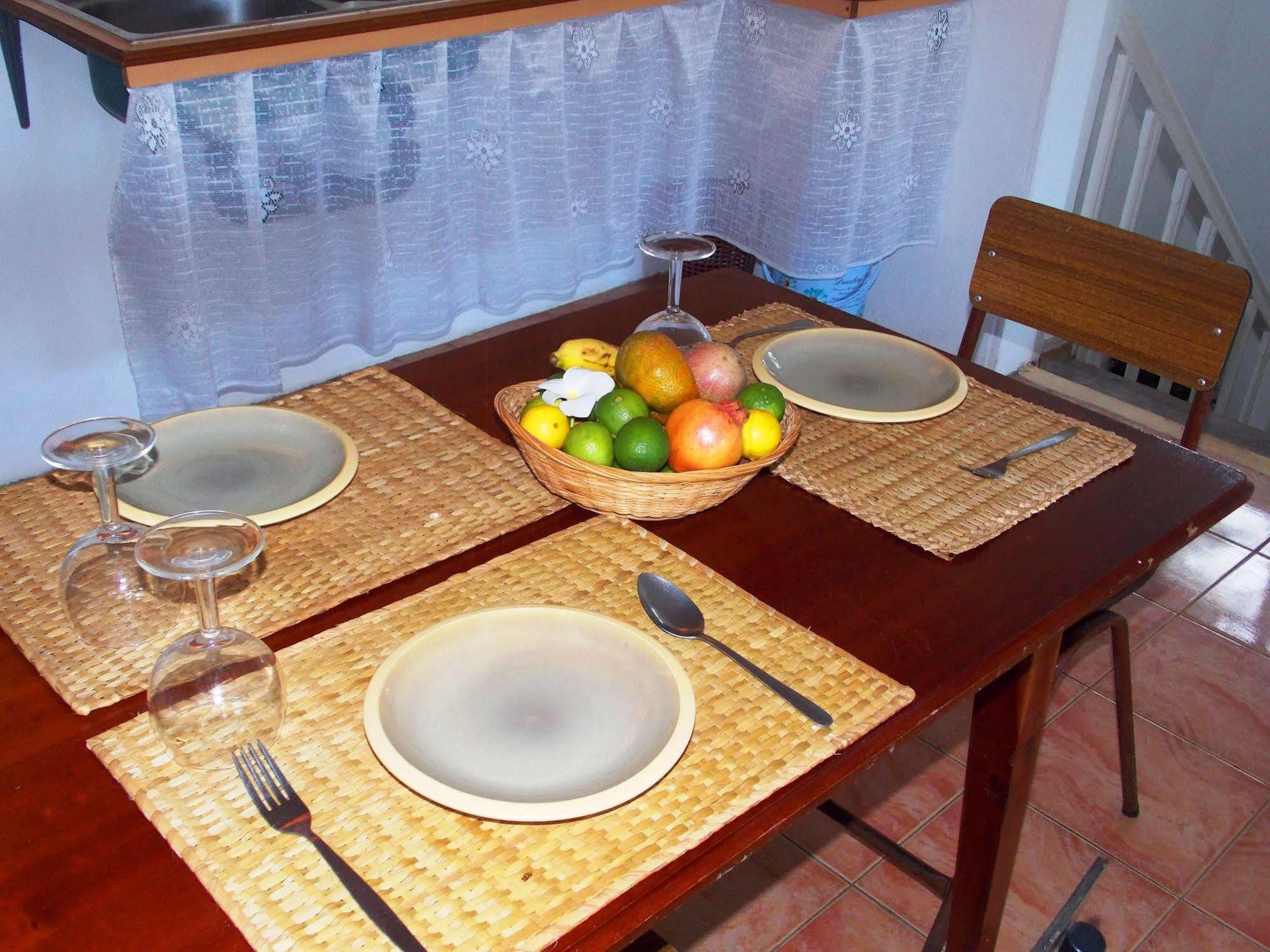 Le Macoua Guest house Port Mathurin