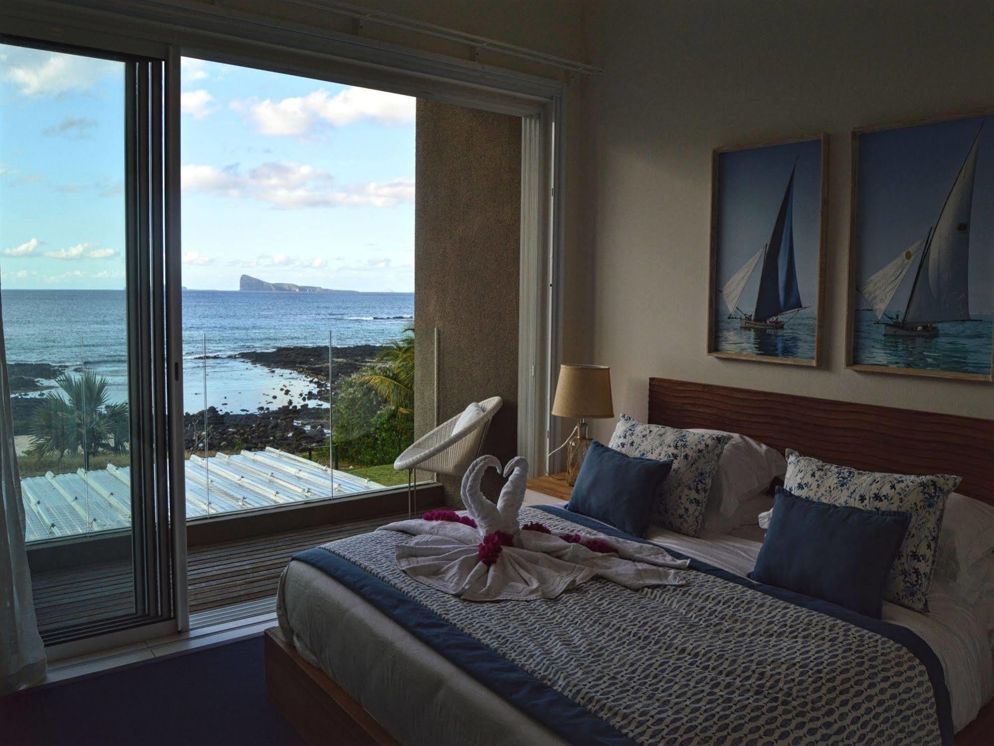 Pointe Aux Cannonier Luxury Apartment