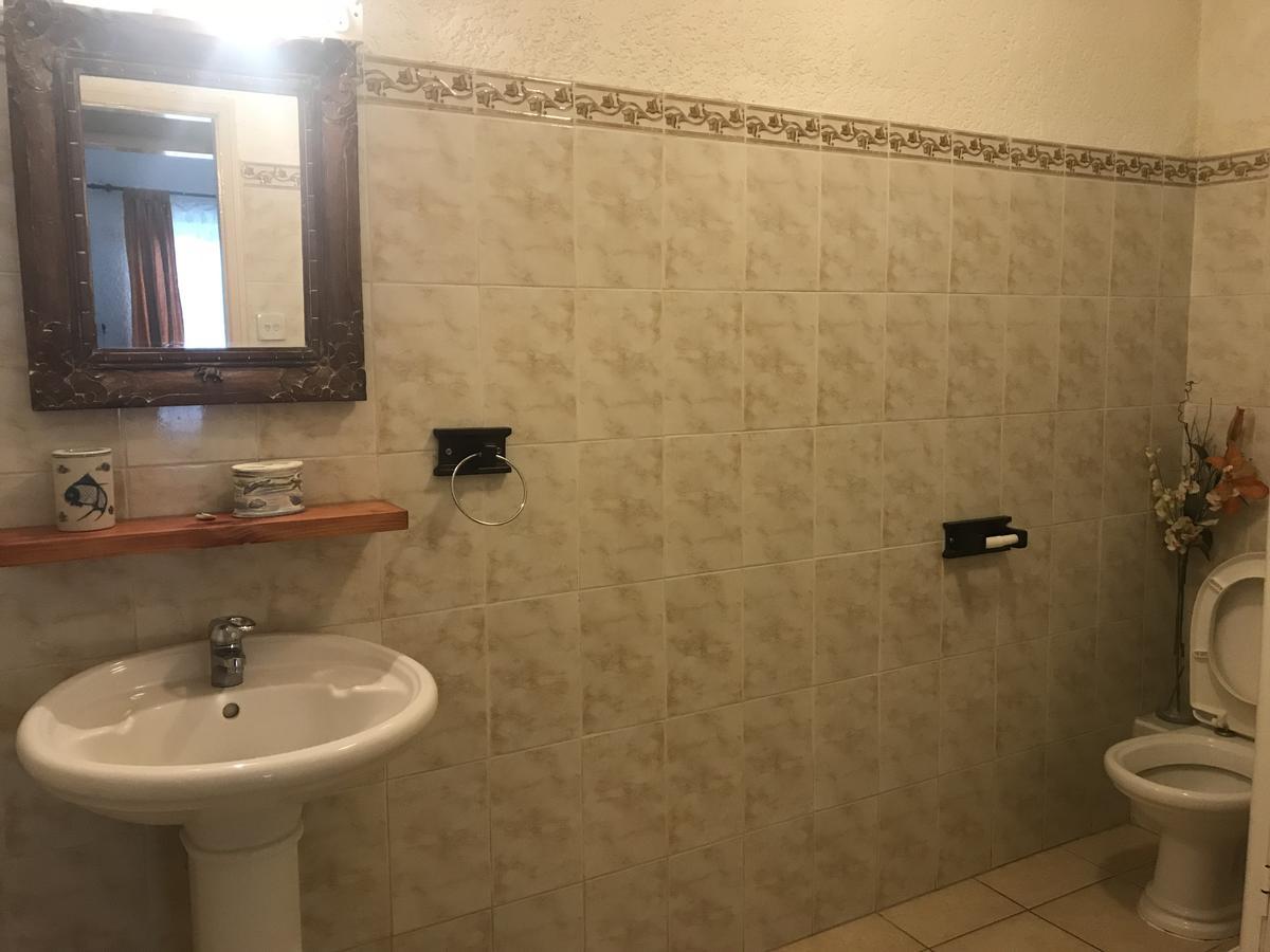 Grenadiers Apartment