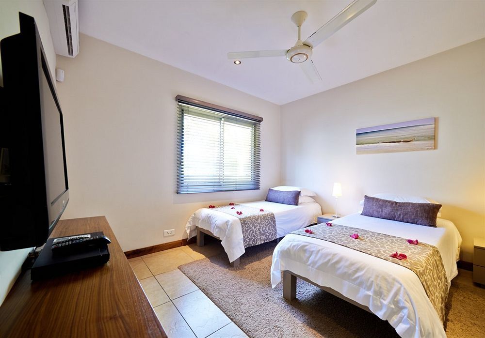 Bon Azur Beachfront & Penthouses With Lov Apartamento