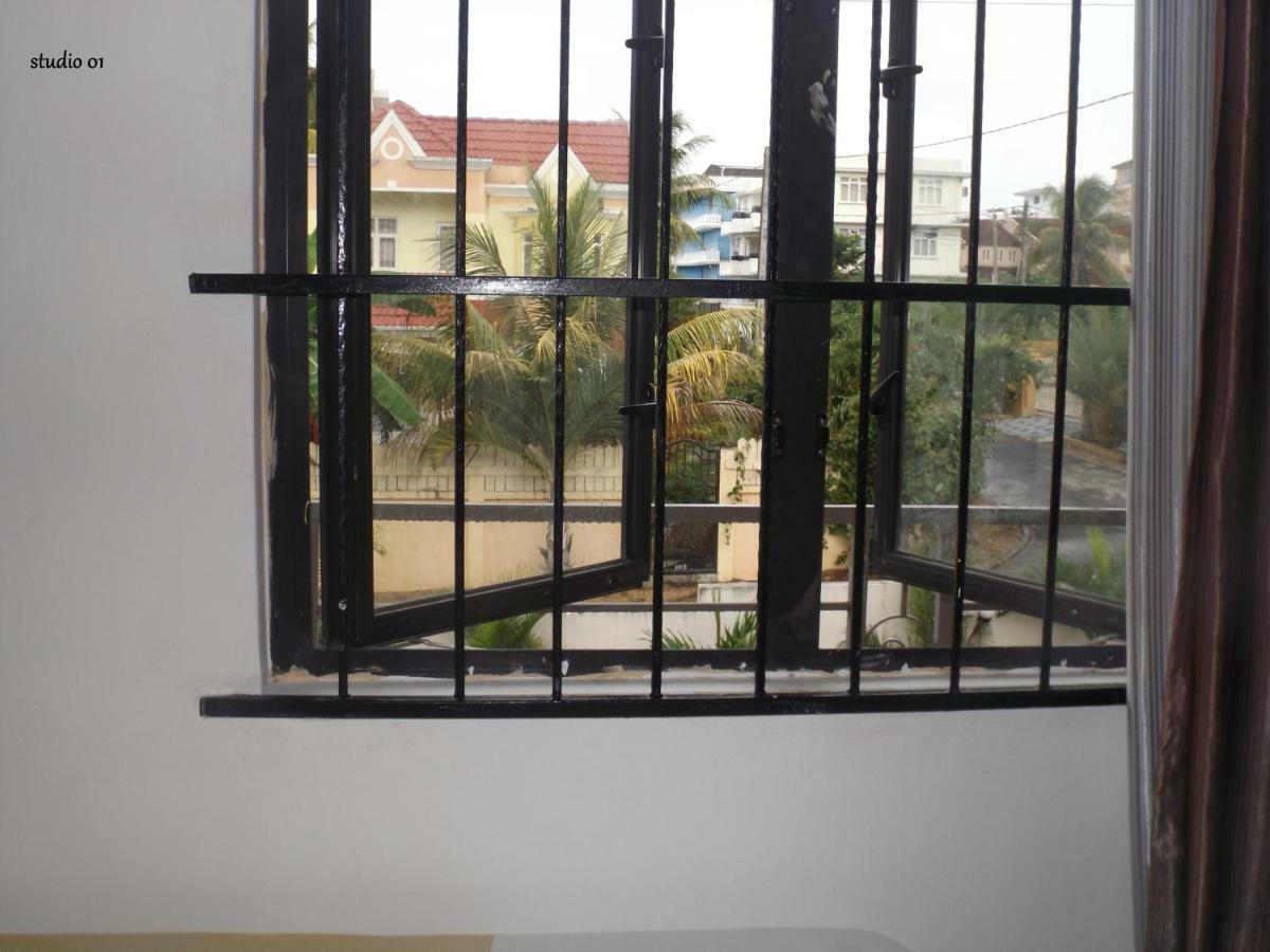 Blue Apartment Trou aux Biches