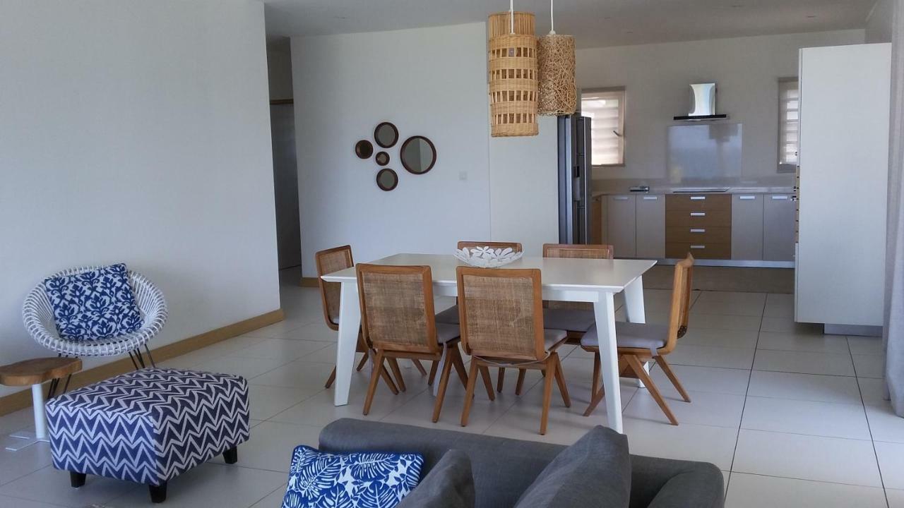 Latitude Seafront Penthouse With Private Plunge Pool Apartment *