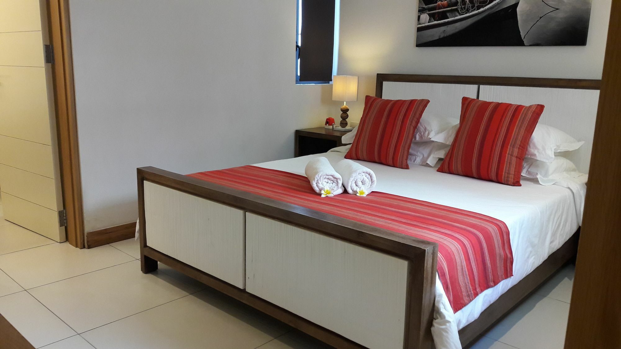 Villasun Seafront Apart At Capouest Apartment *