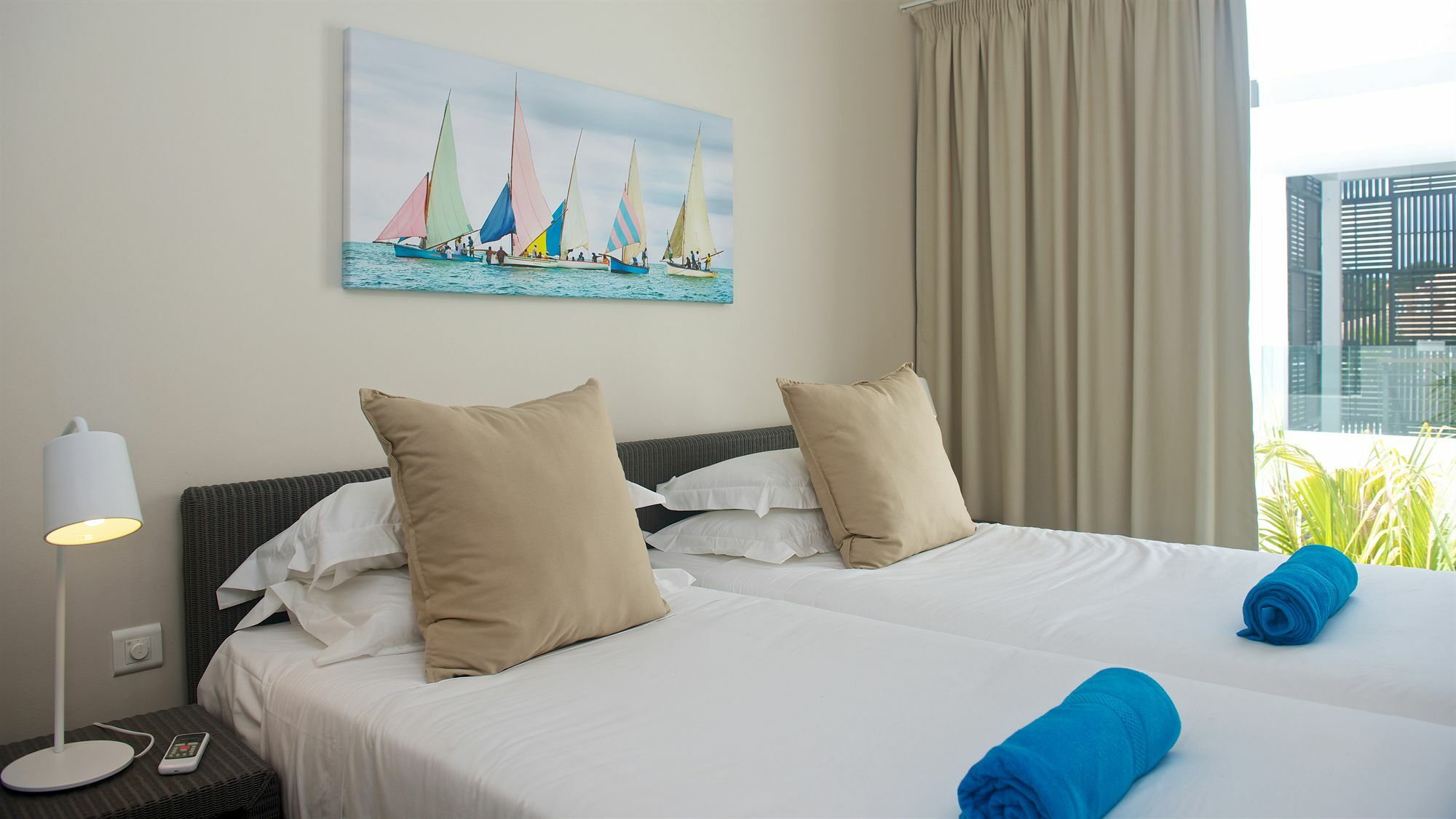 Esplanade By Horizon Holidays * Riviere Noire