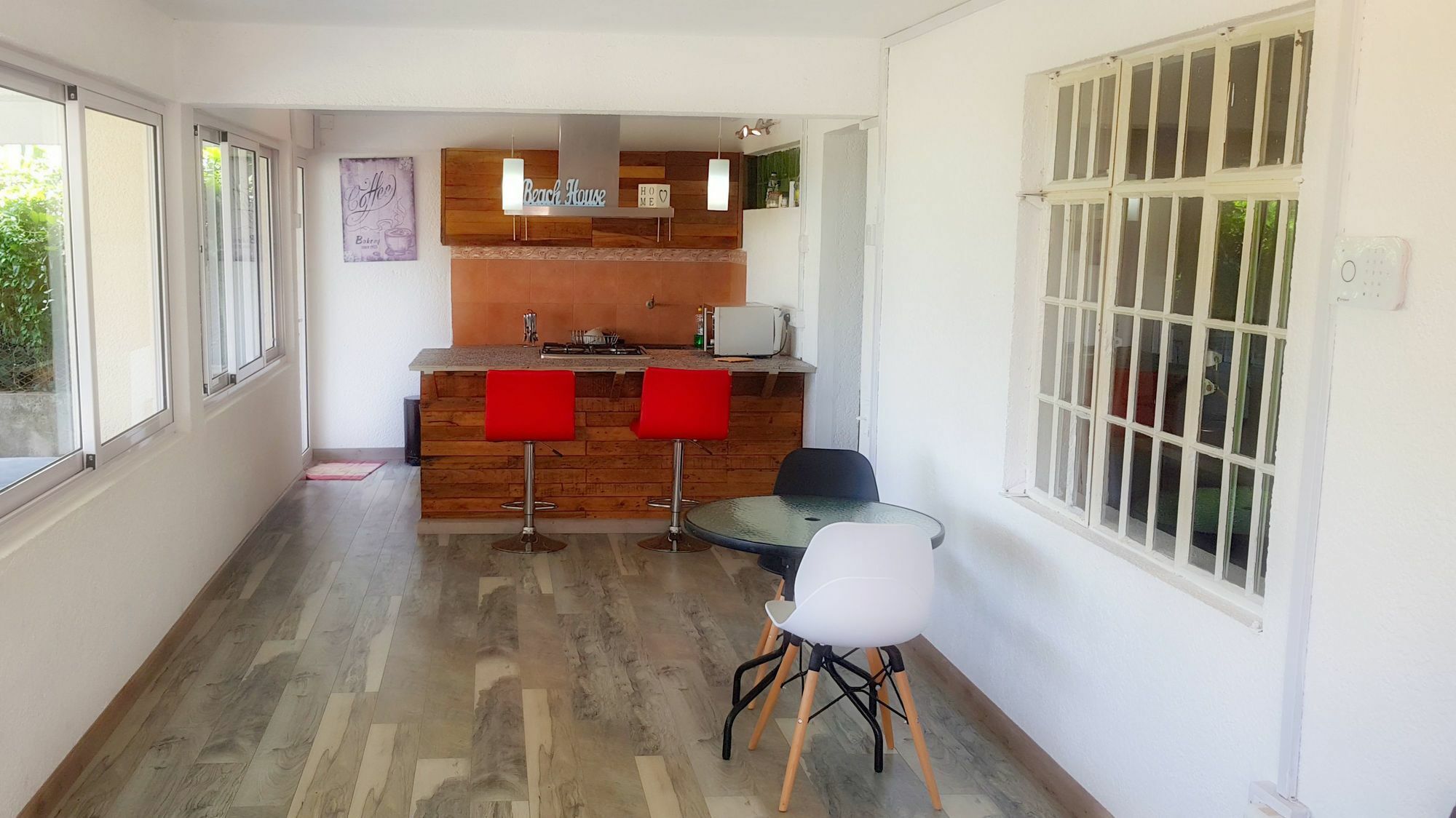 Apartment Seven *