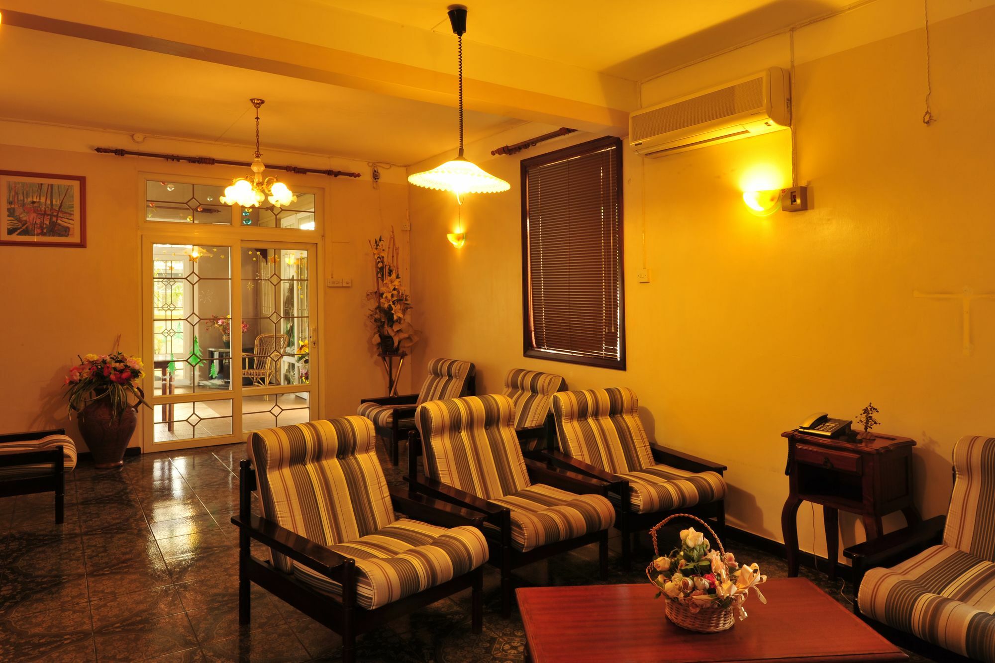Rayan Tourist Bed & Breakfast 2*