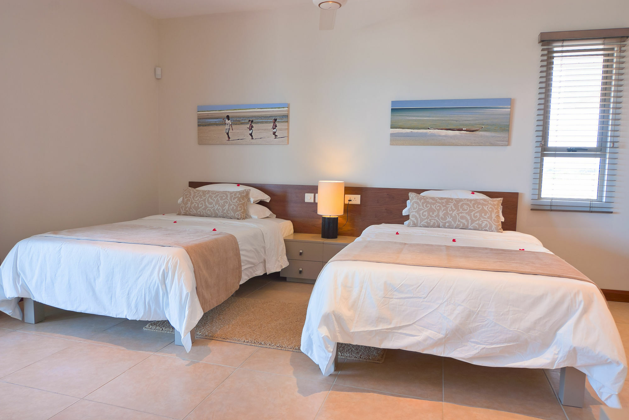 Bon Azur Beachfront & Penthouses With Lov * Trou-aux-Biches