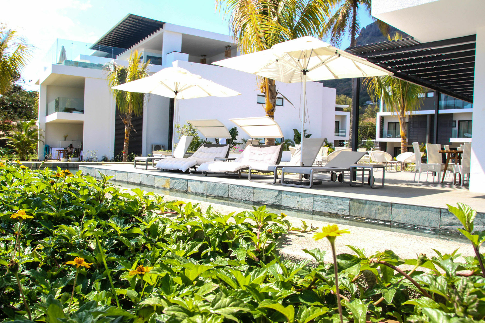 Latitude Luxury Seafront