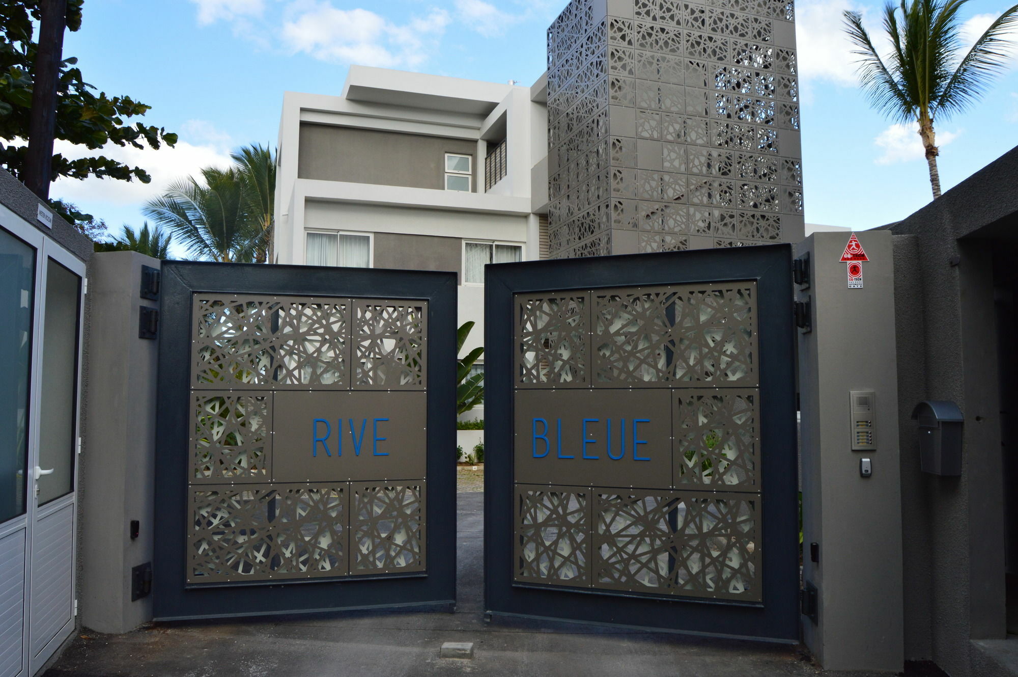 Rive Bleue Luxury Apartment *