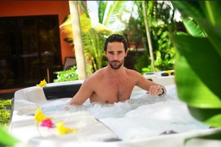 Flowers Of Paradise Hotel 3*
