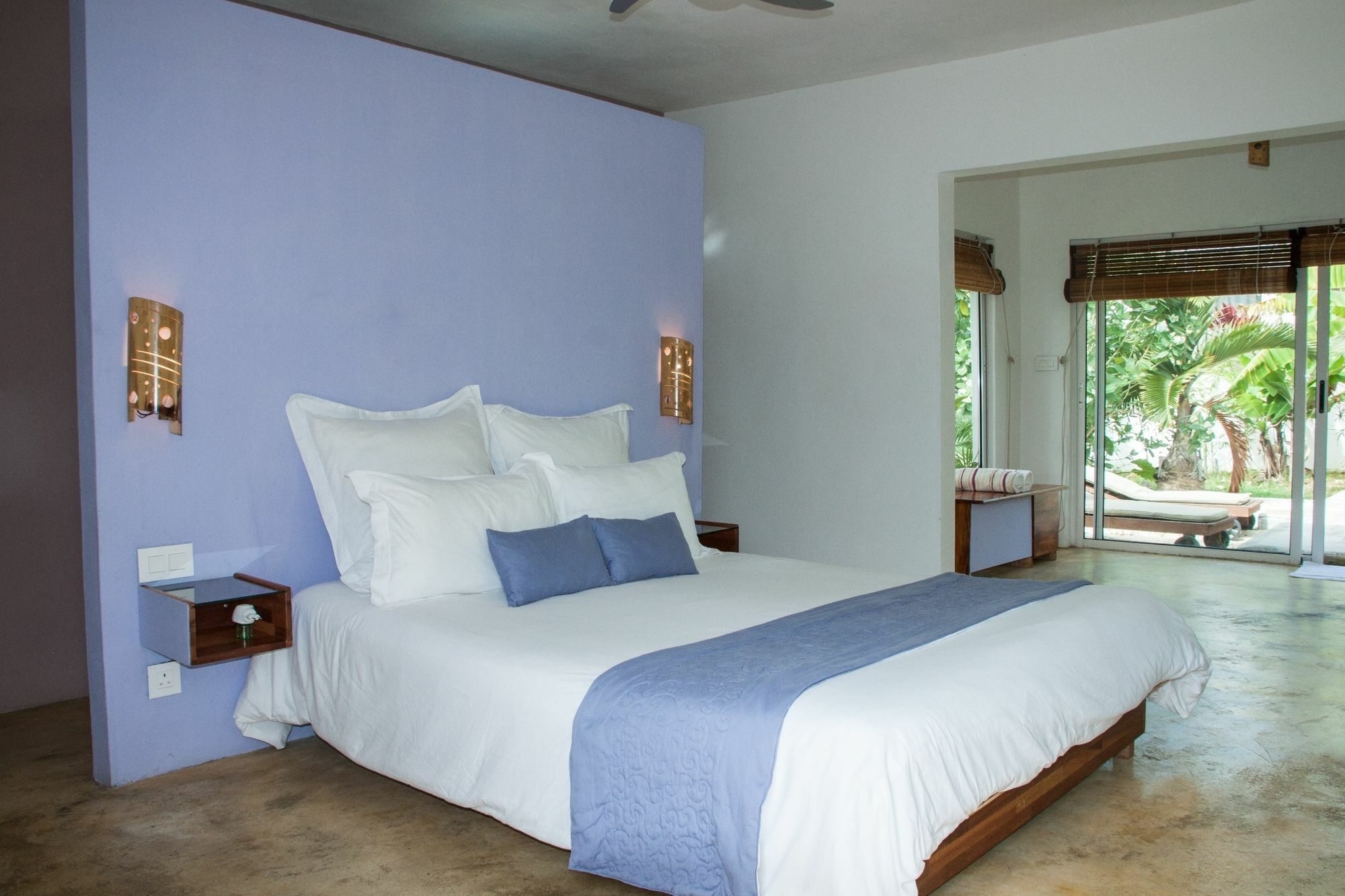 Lodge Nativ And