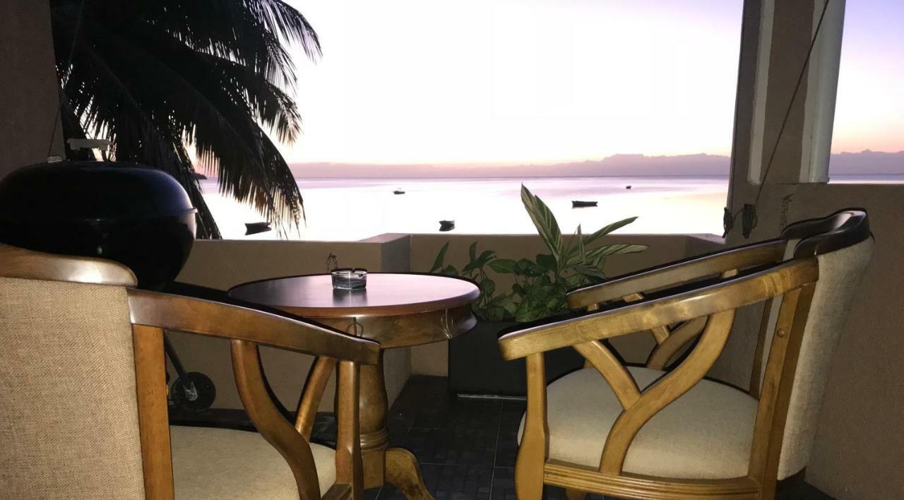 Baywatch Apartment *