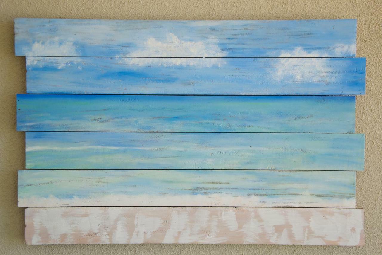 Apartment Summer Breeze Beachfront Luxury *