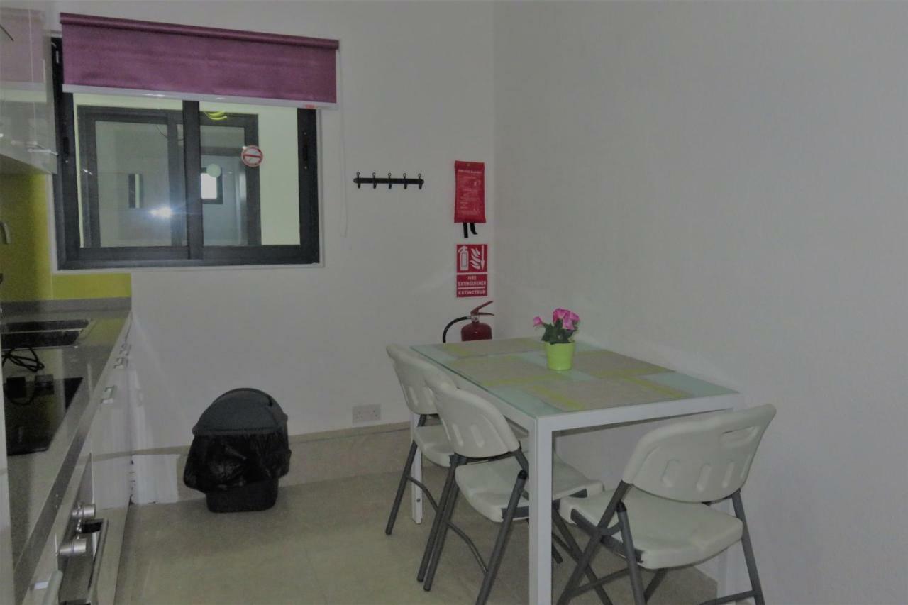 Ibis Tourist 1 *