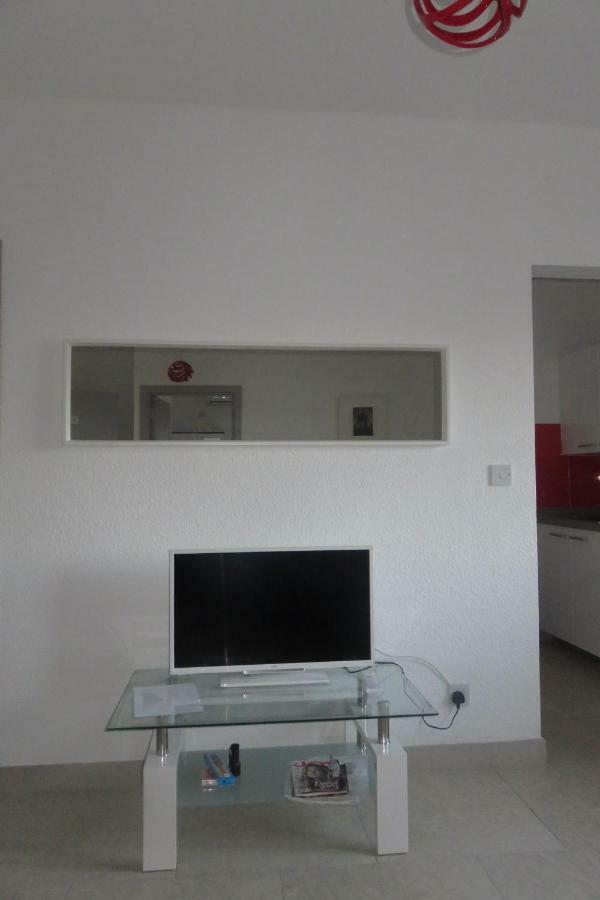 Apartment Ibis Tourist 1 *