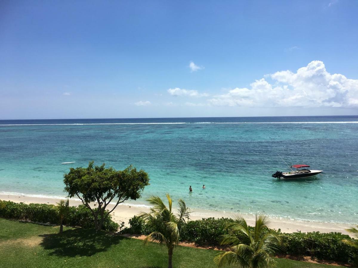 Cap Ouest Beachfront Luxury Penthouse & Apartment *