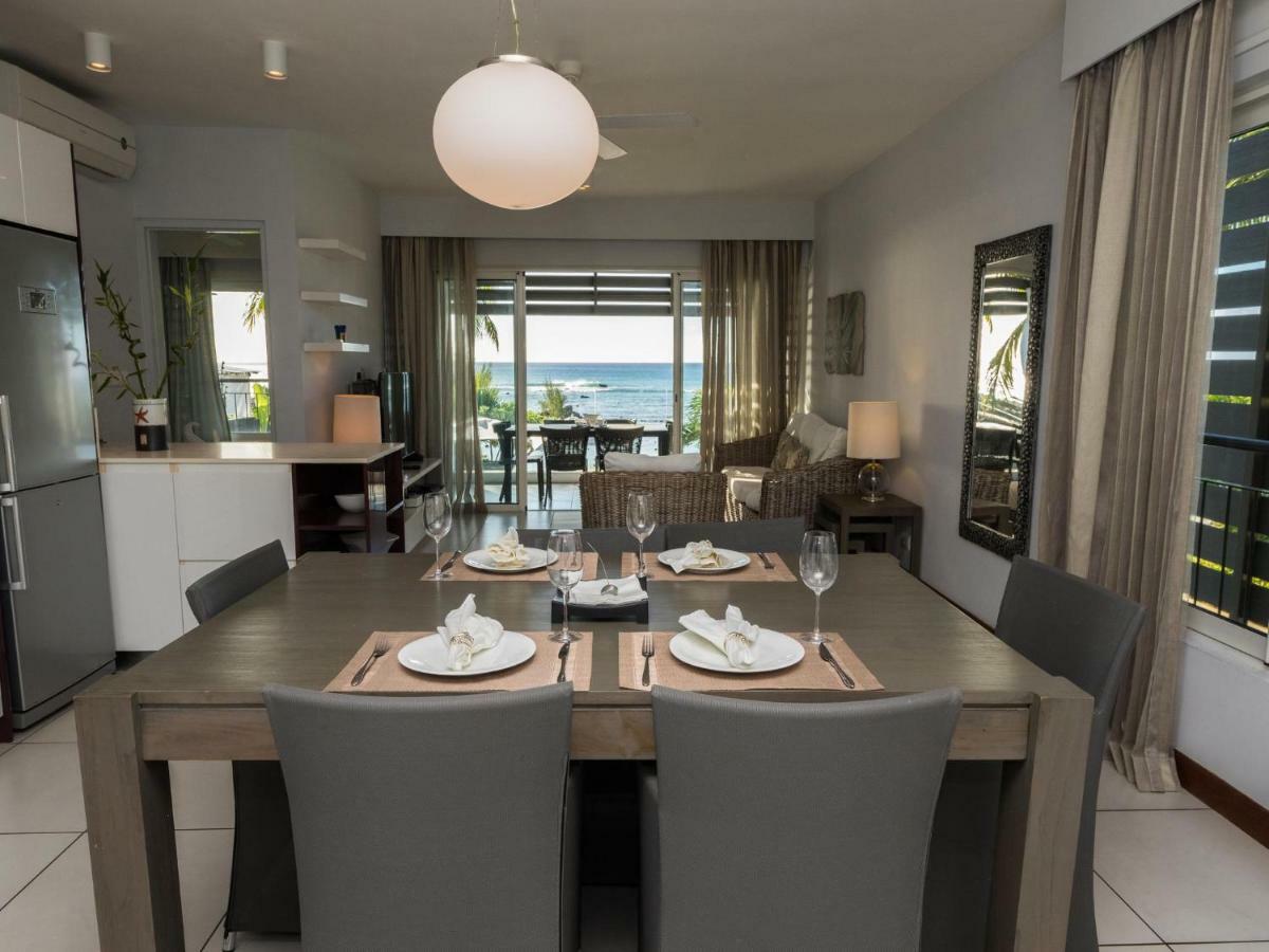 Beachfront & Pool Serviced With Stunning View - Closest To The Than *