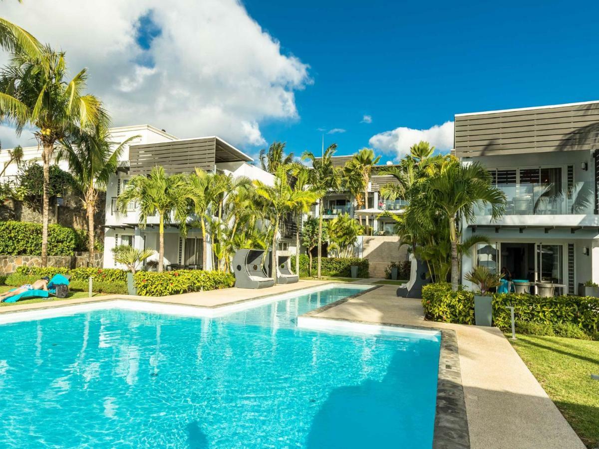 Beachfront & Pool Serviced With Stunning View - Closest To The Than Triolet