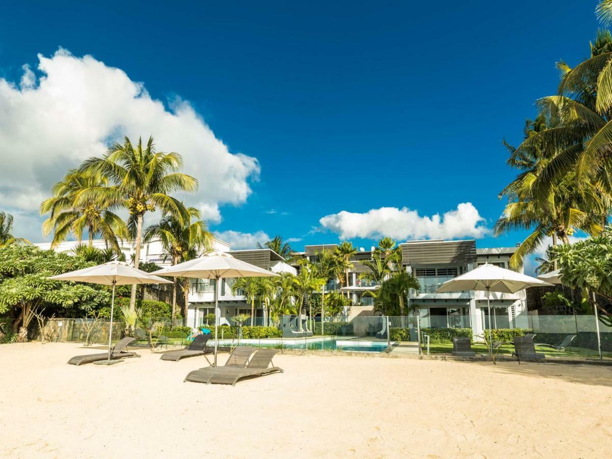 Apartment Beachfront & Pool Serviced With Stunning View - Closest To The Than *