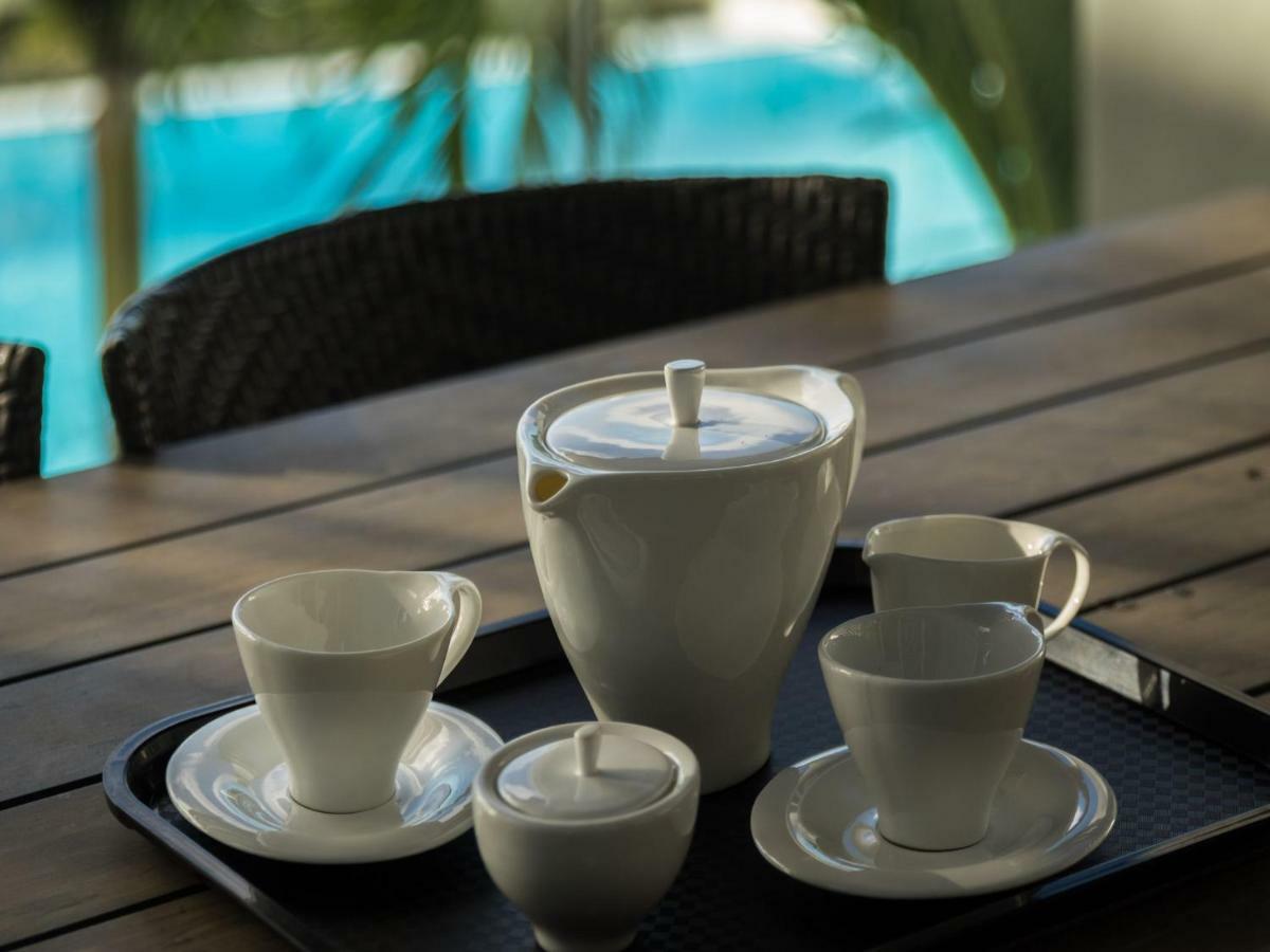 Beachfront & Pool Serviced With Stunning View - Closest To The Than Triolet