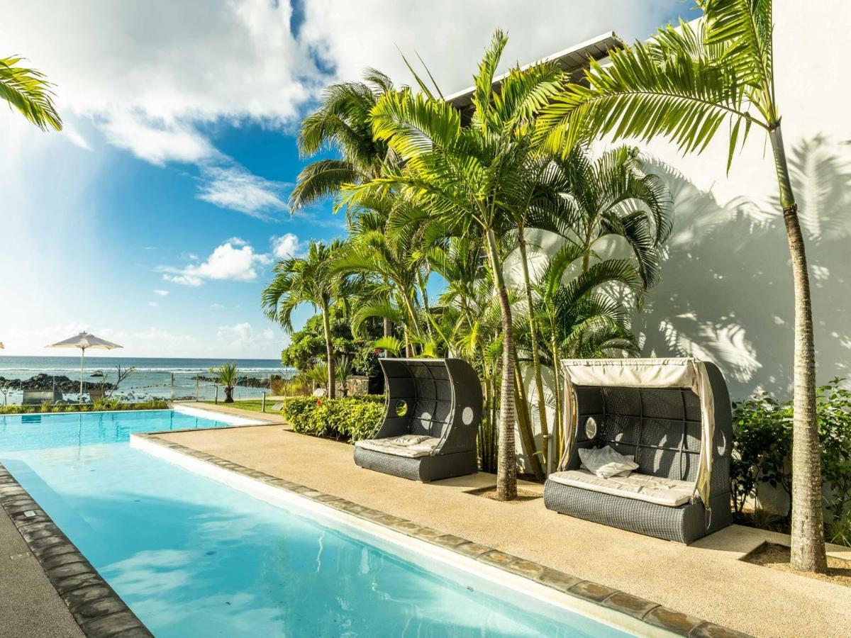 Apartment Beachfront & Pool Serviced With Stunning View - Closest To The Than *