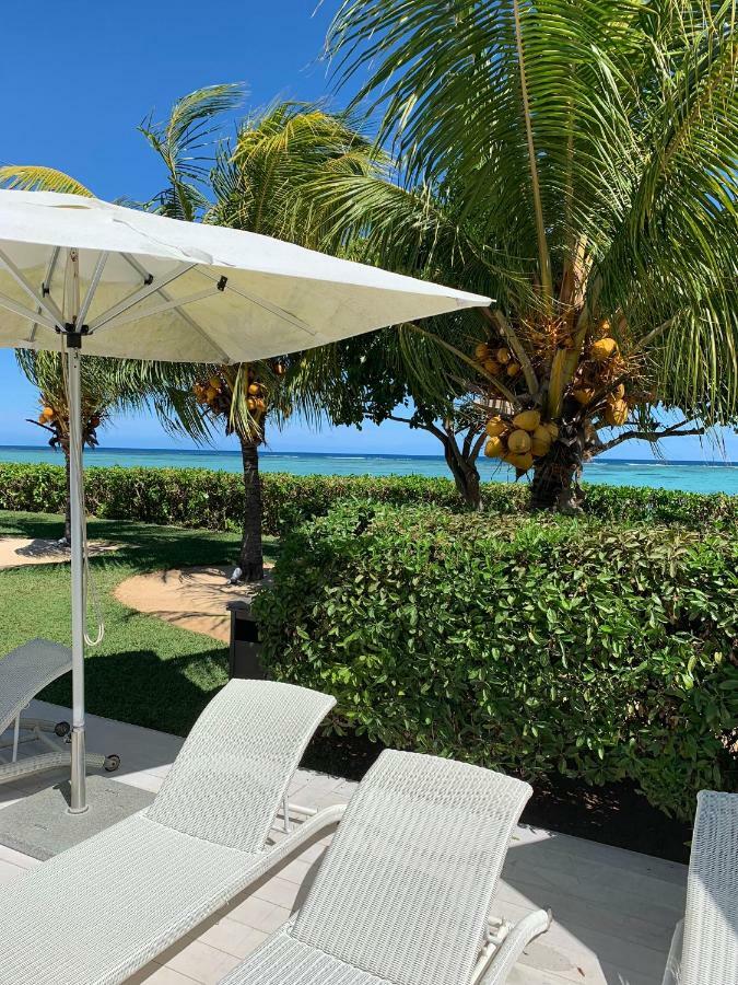 Cap Ouest Beachfront Luxury Penthouse & Flic en Flac