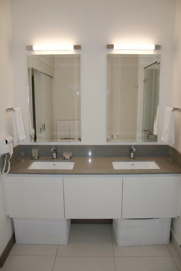 Apartment Summer Breeze Beachfront Luxury Pointe D'Esny