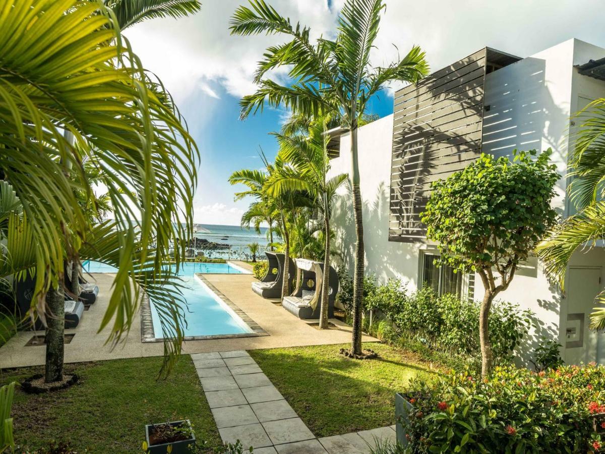 Beachfront & Pool Serviced With Stunning View - Closest To The Than Triolet