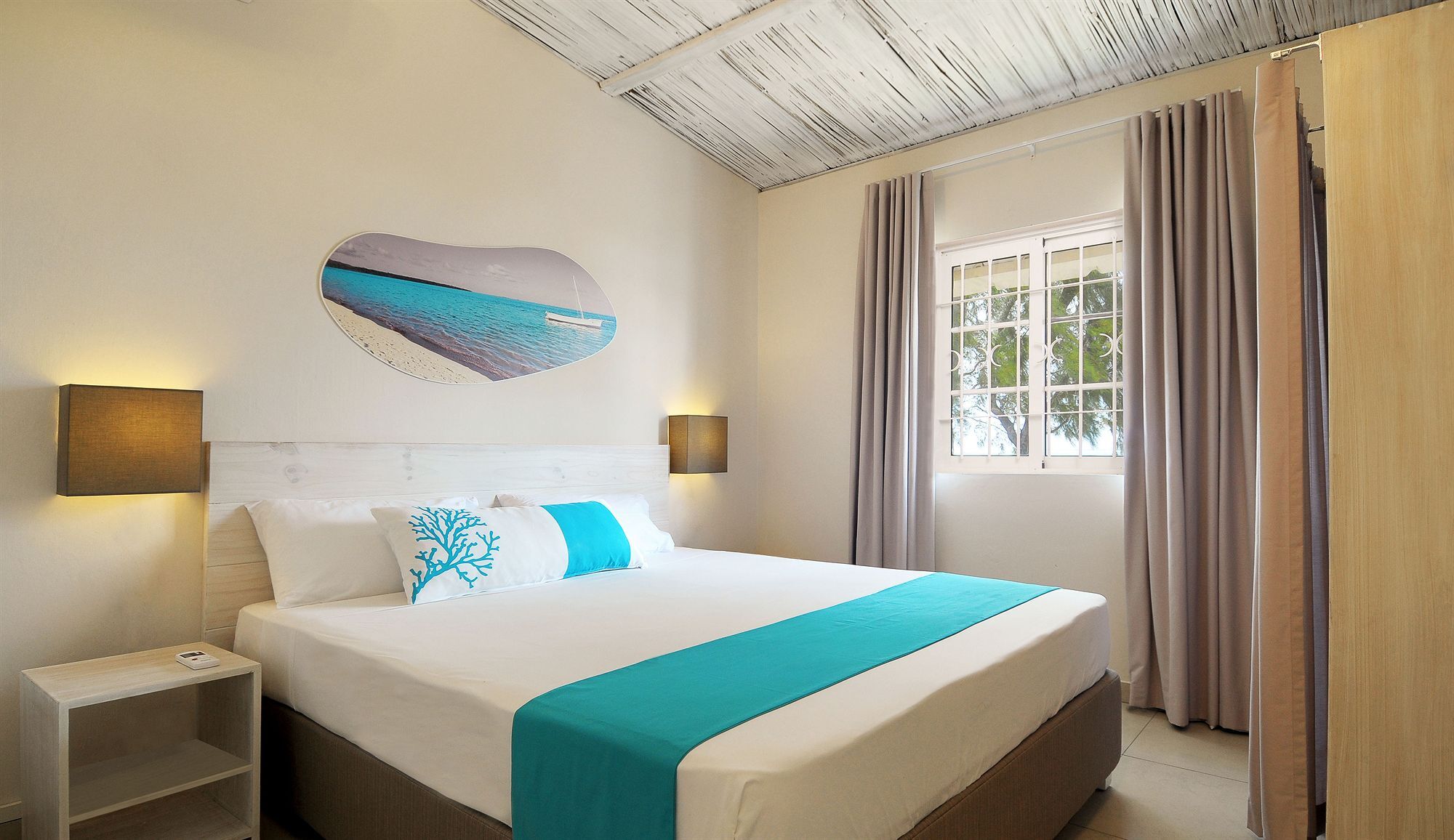 Paradise Luxury Beachfront Apartment Pointe D'Esny