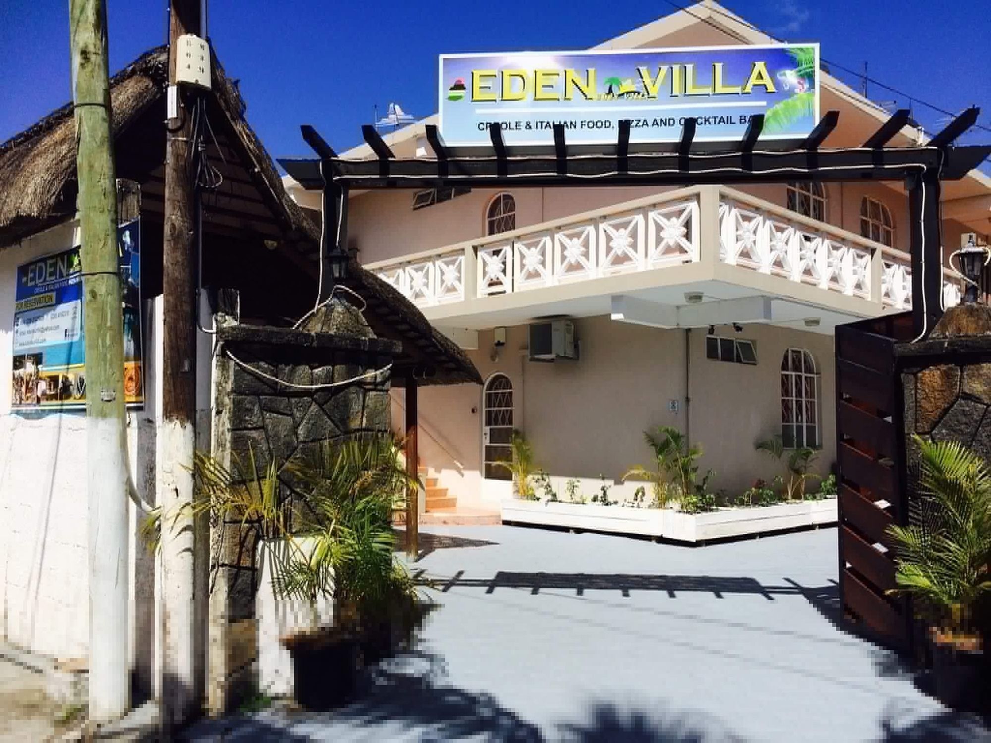 Eden Villa *