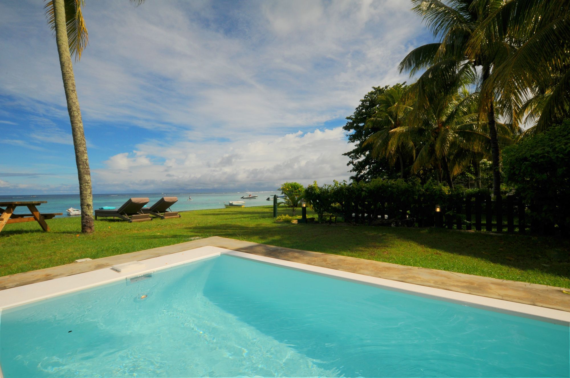 Caro's Beachfront Villa