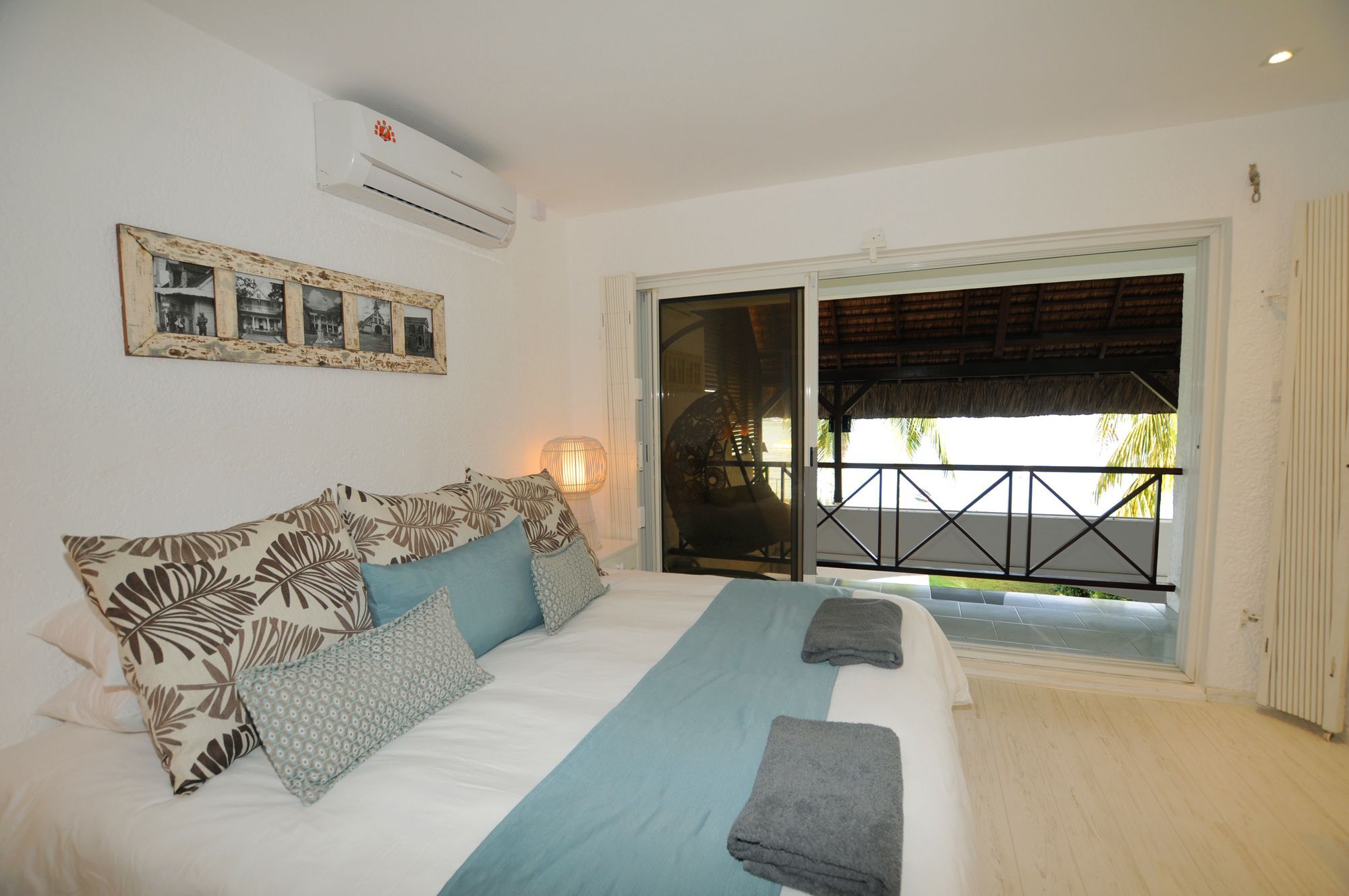 Caro's Beachfront