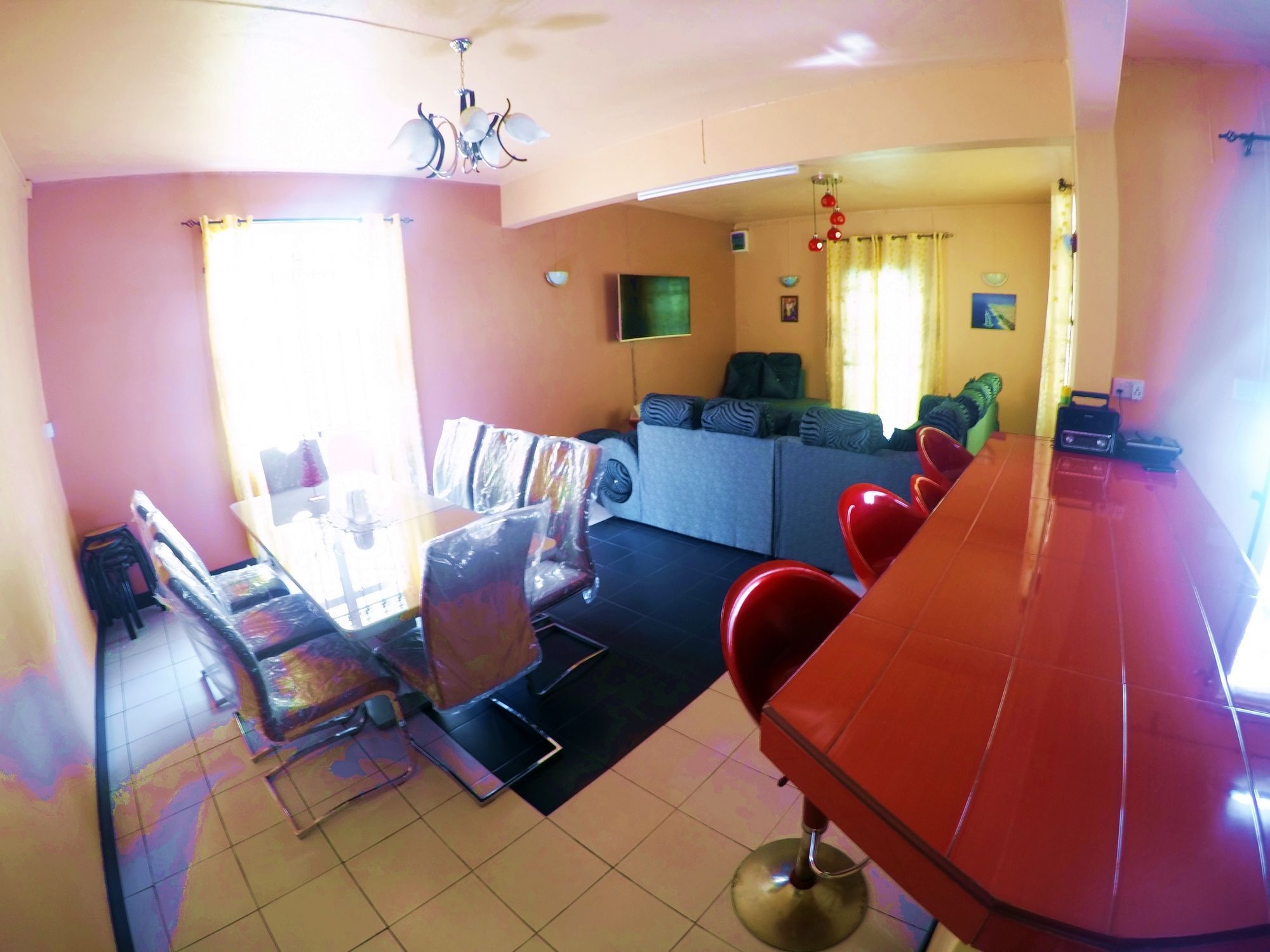 C10 - Private With Swimming Pool * Surinam