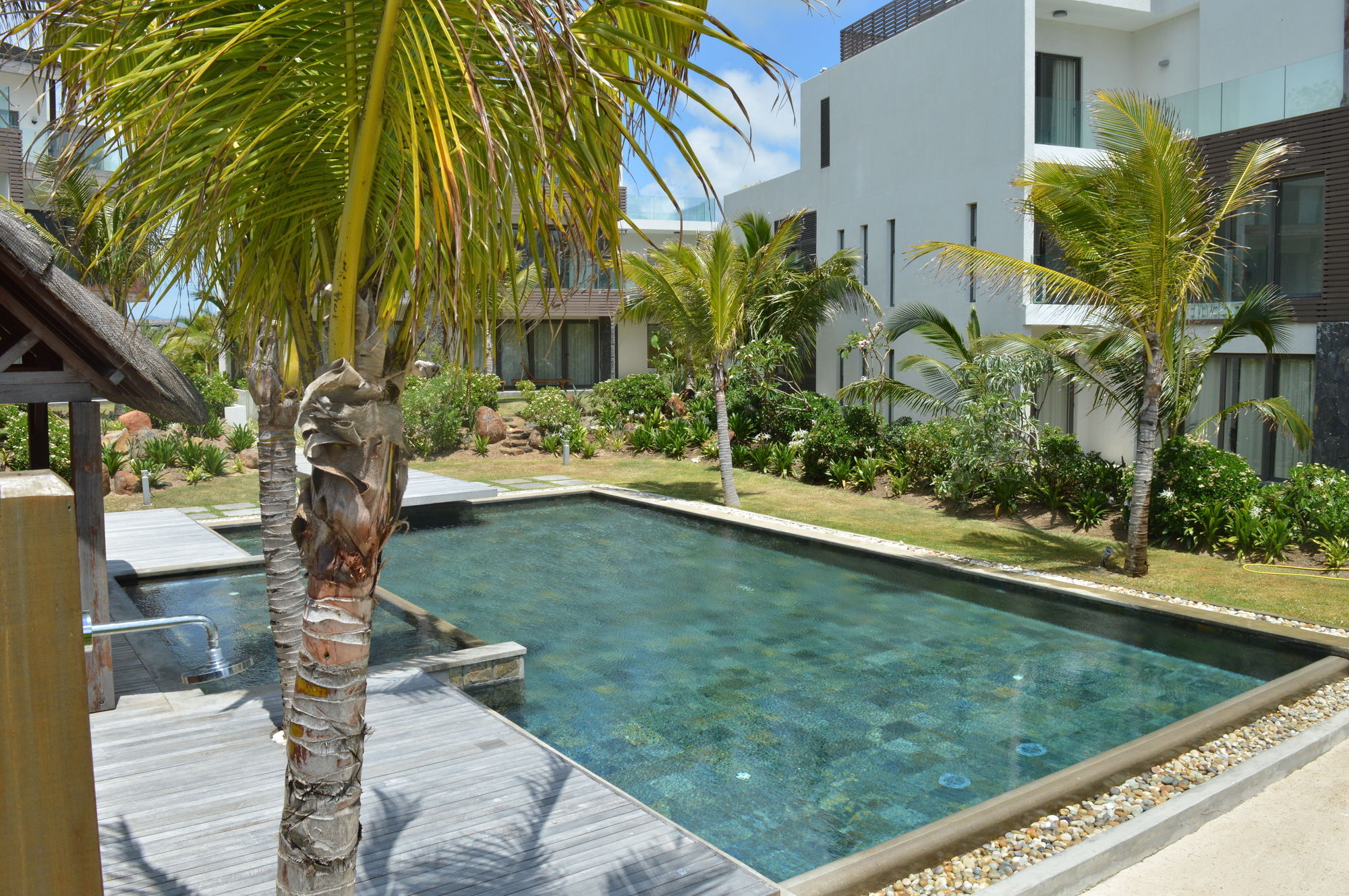 Rose Des Sables Beachfront *