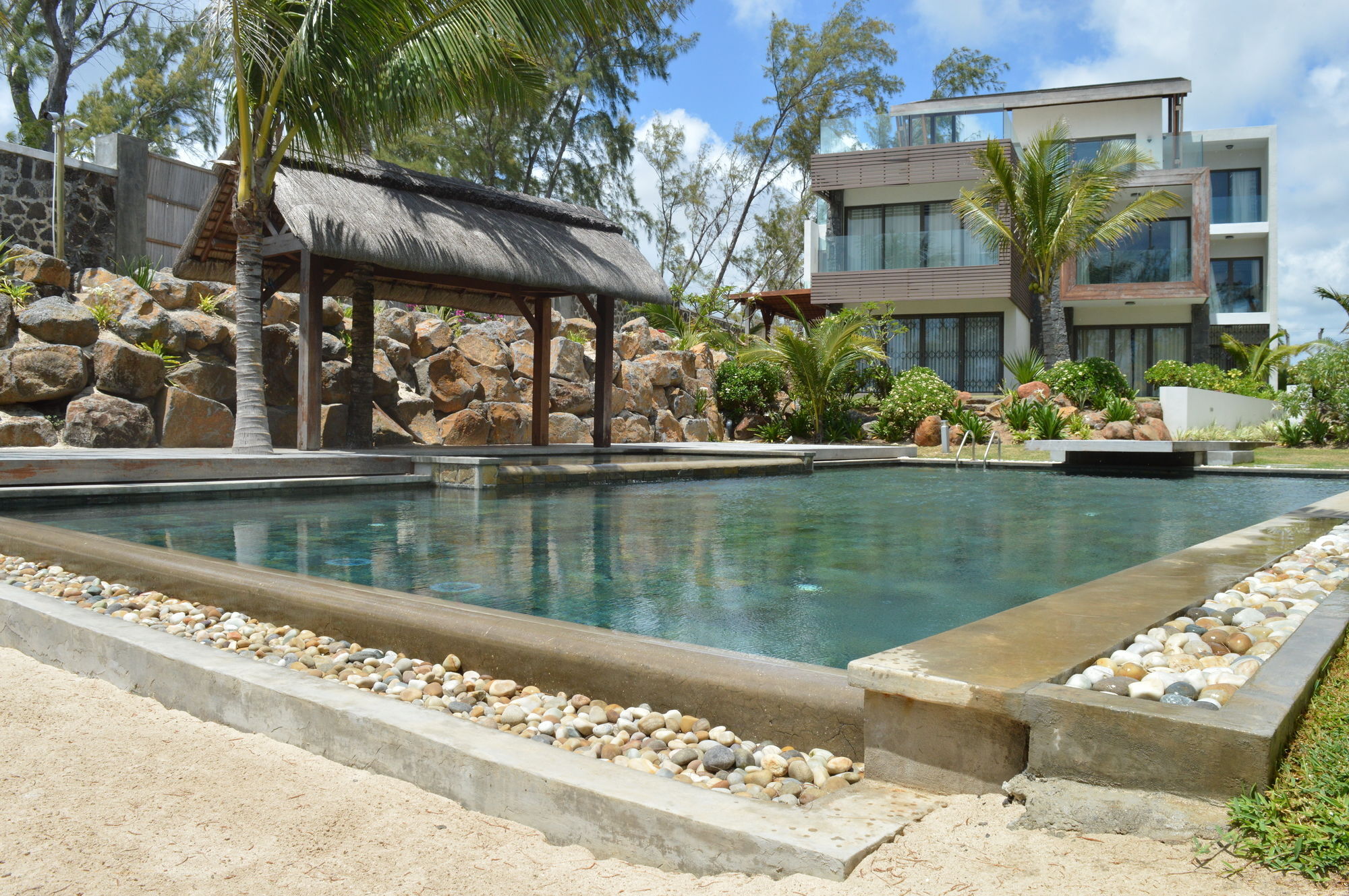 Apartment Rose Des Sables Beachfront