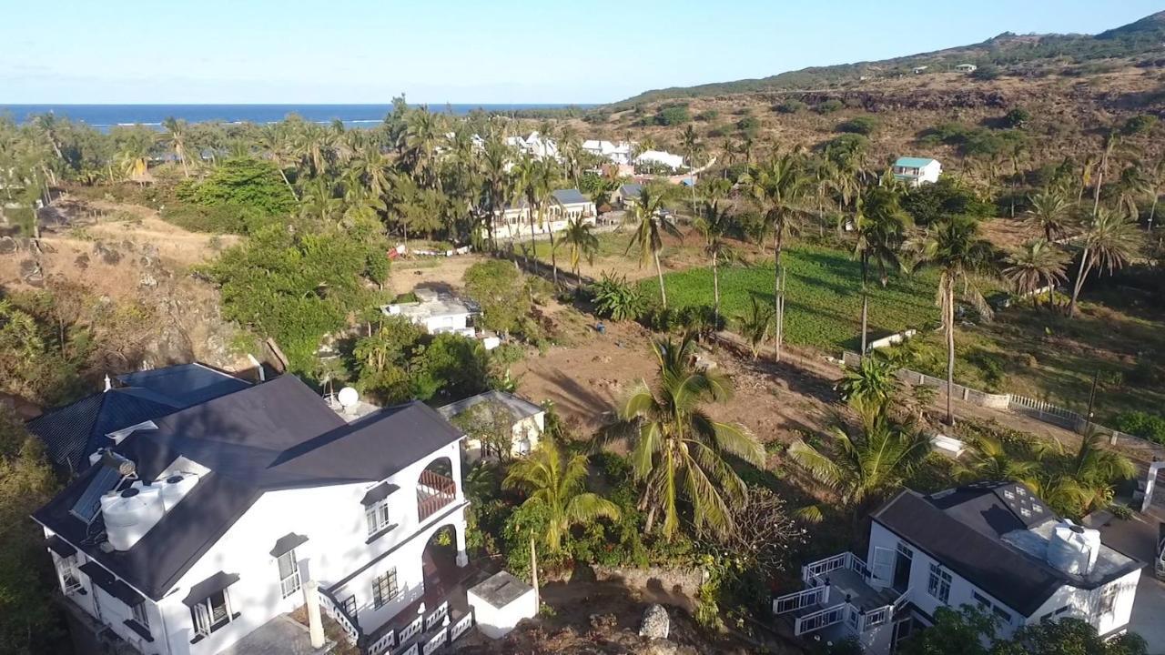 Guest house La Allamanda 3*