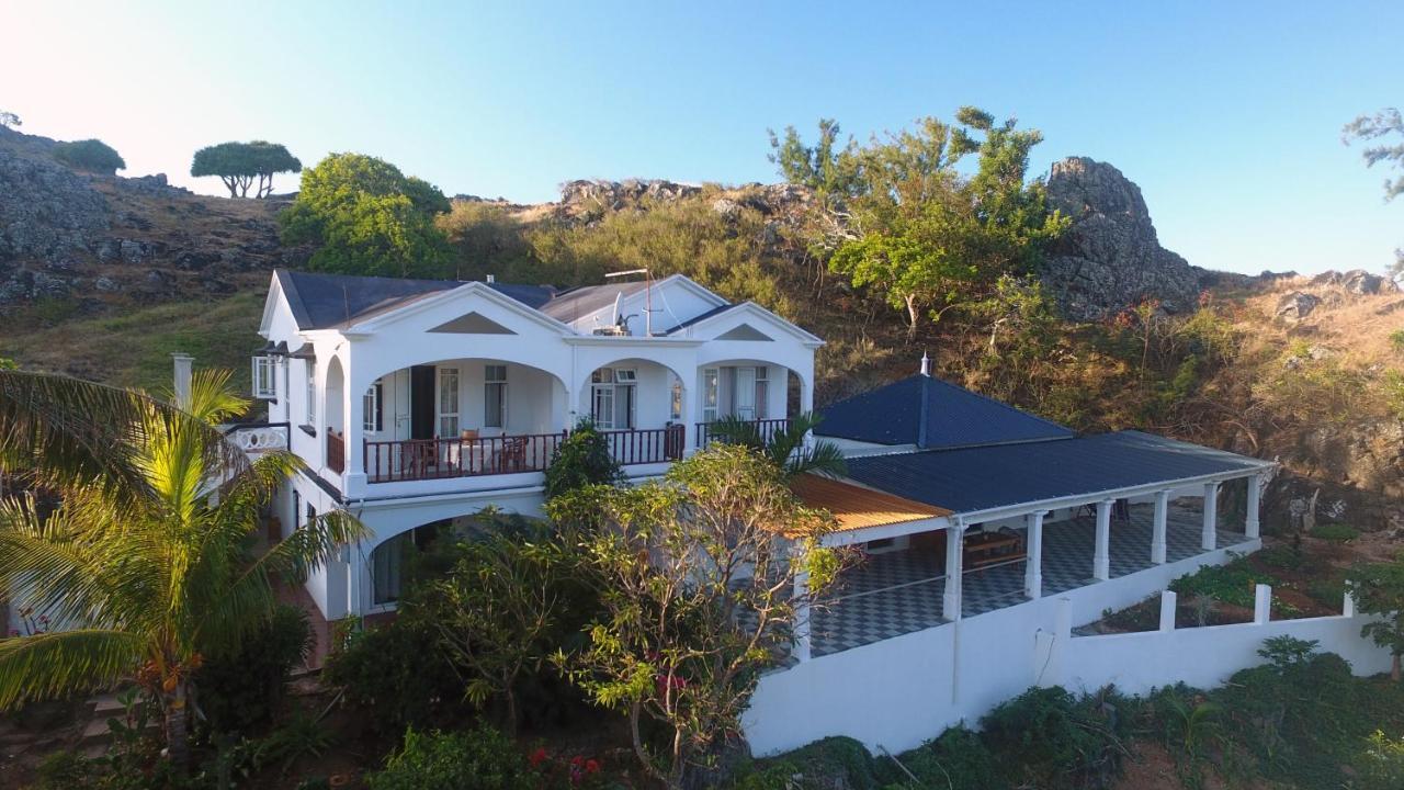 La Allamanda Guest house Gravier